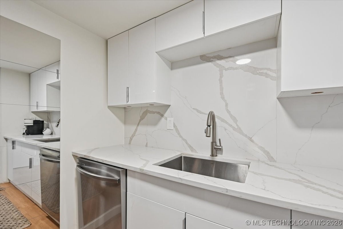 1502 S Boulder Avenue 17m Property Photo 20