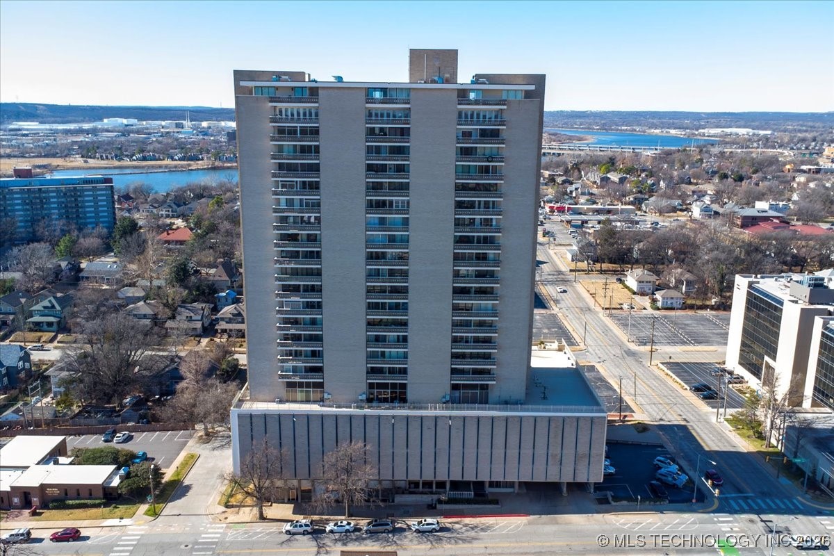 1502 S Boulder Avenue 17m Property Photo 38