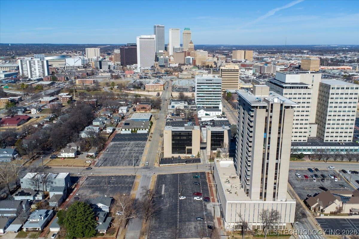 1502 S Boulder Avenue 17m Property Photo 40