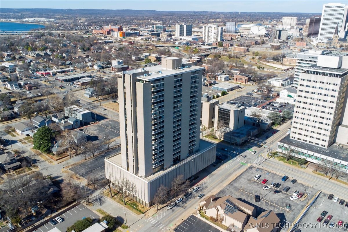 1502 S Boulder Avenue 17m Property Photo 41