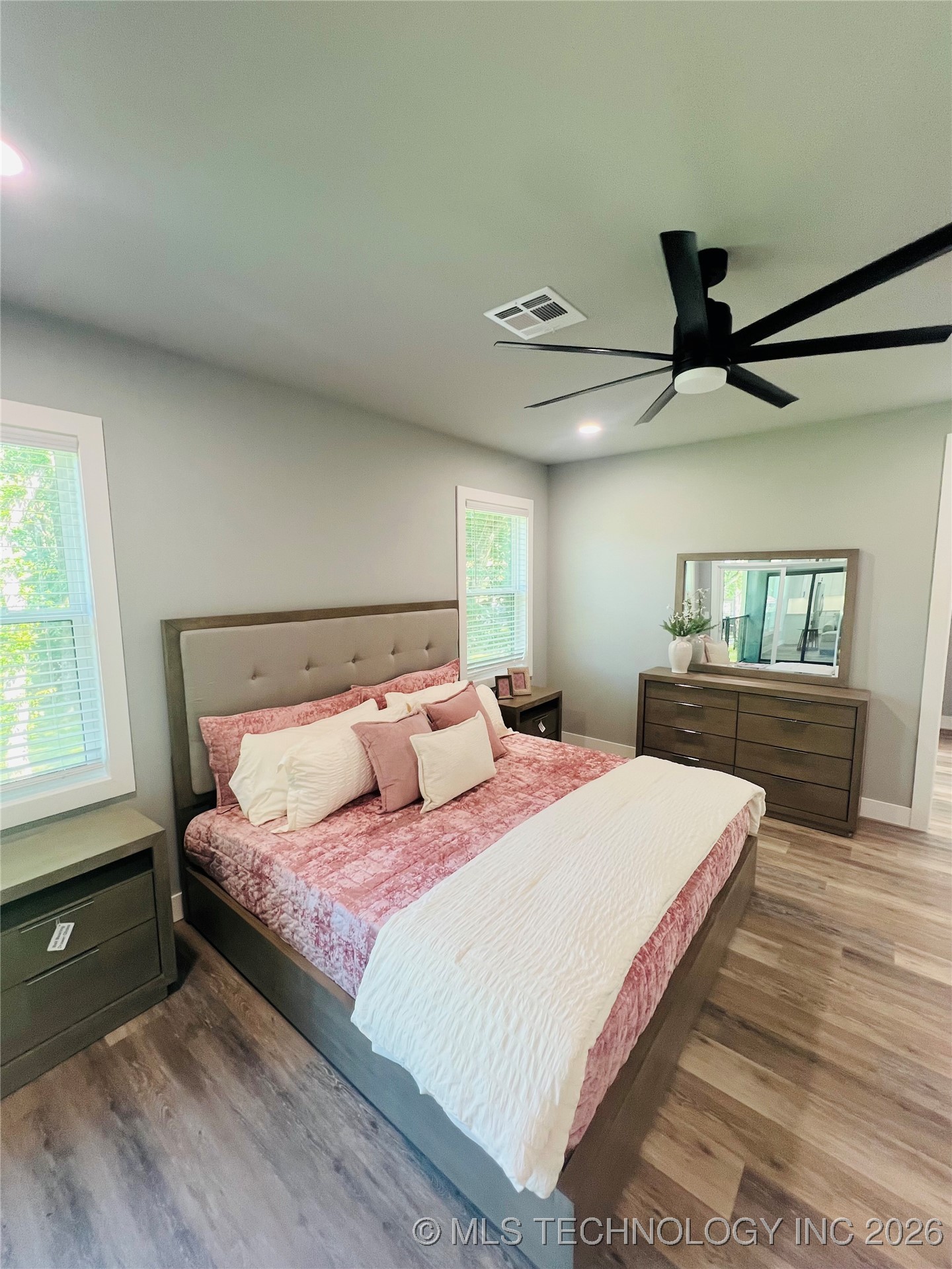 1 Port Duncan Boulevard Property Photo 14