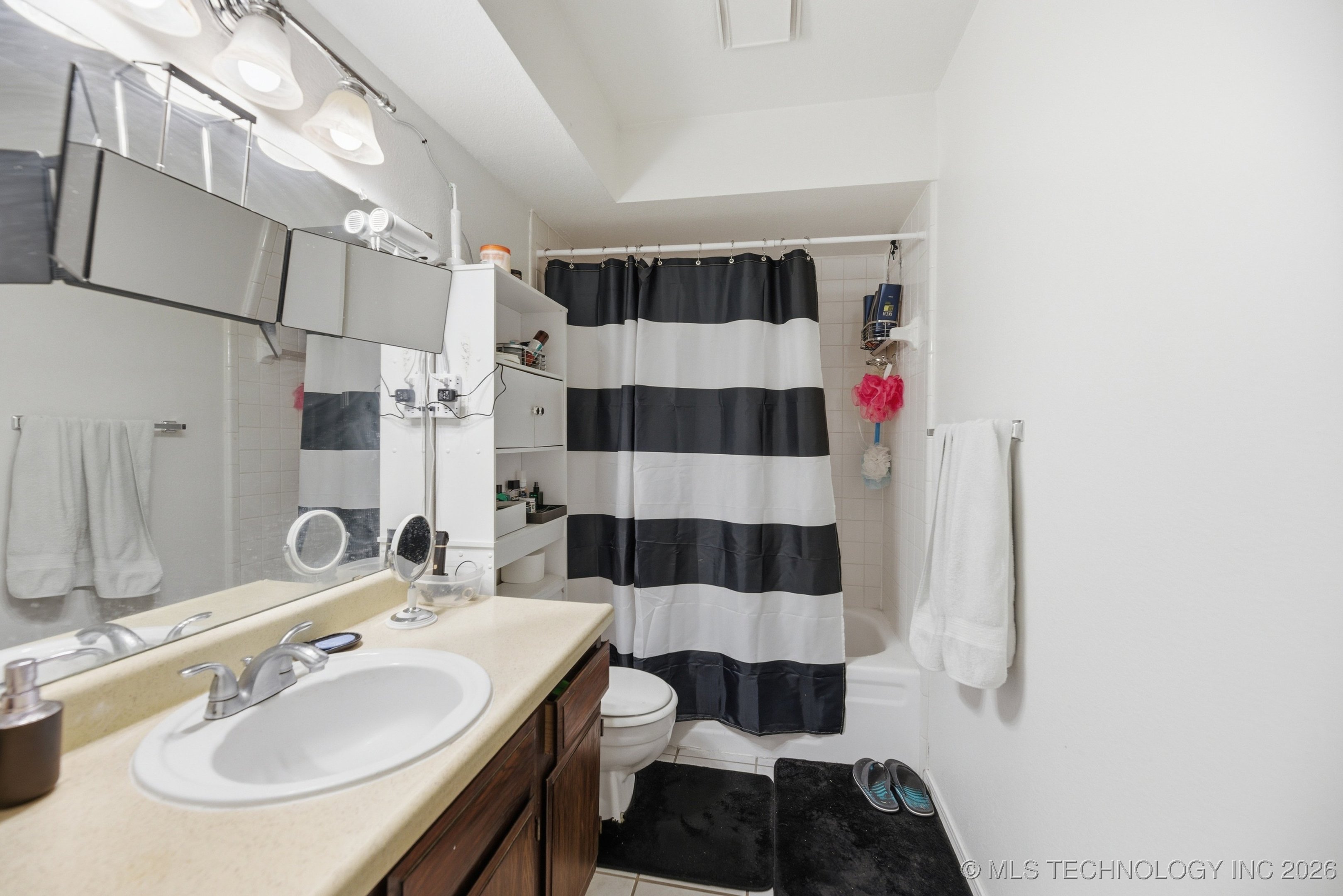 6514 S Memorial Drive J Property Photo 20