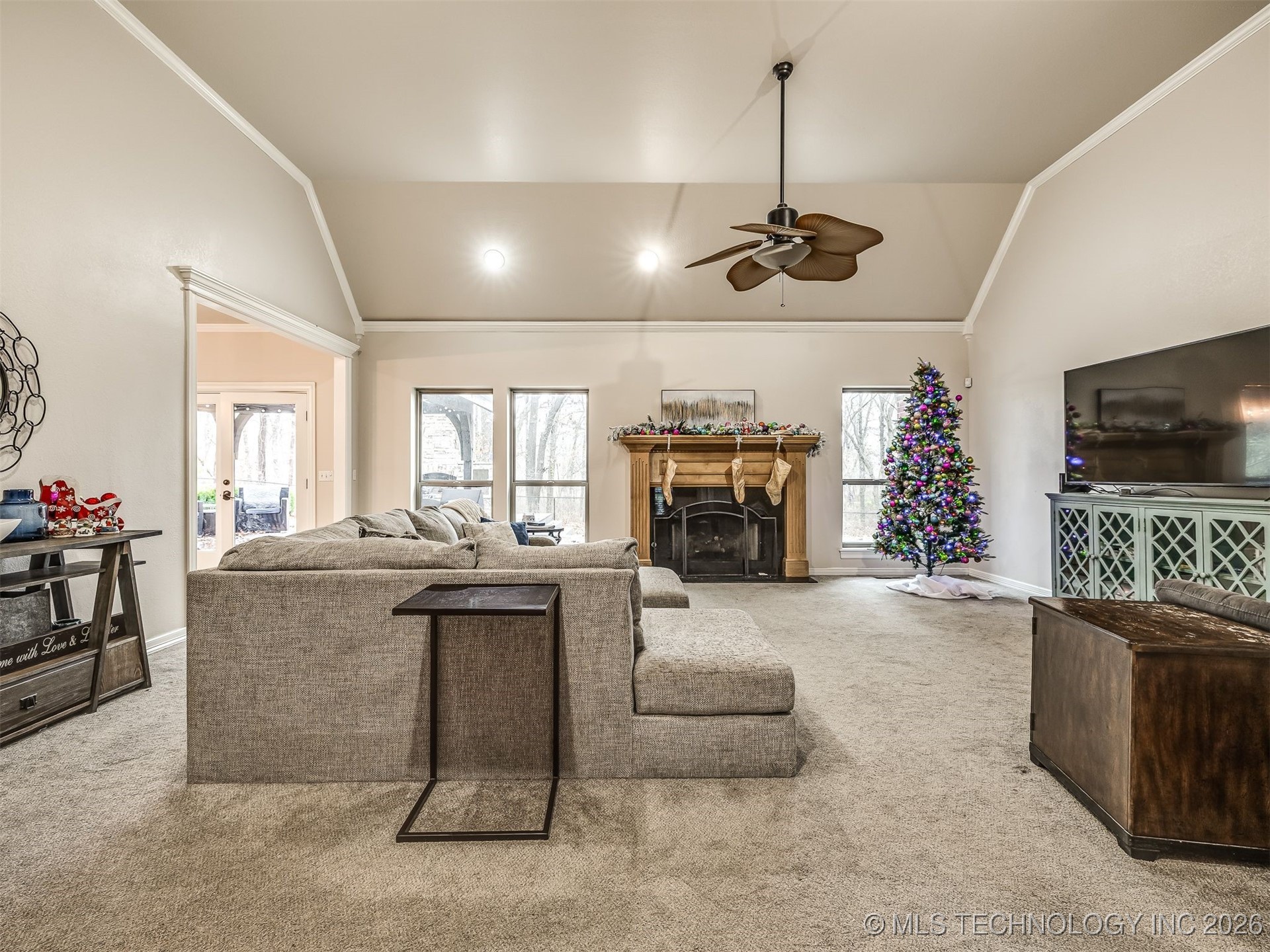 6301 S 5th Avenue Property Photo 17