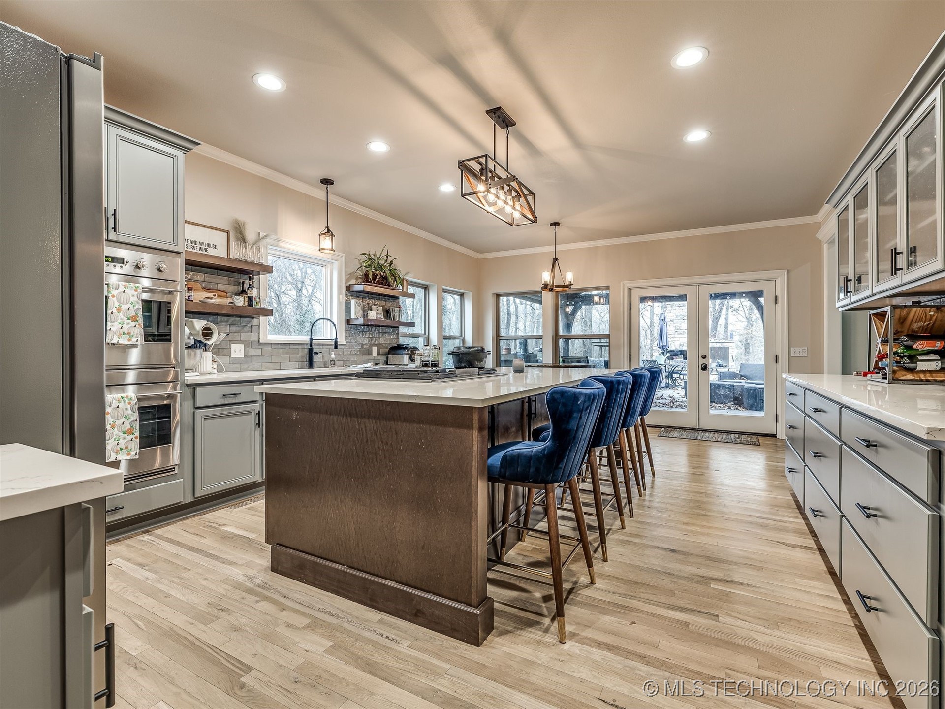 6301 S 5th Avenue Property Photo 23