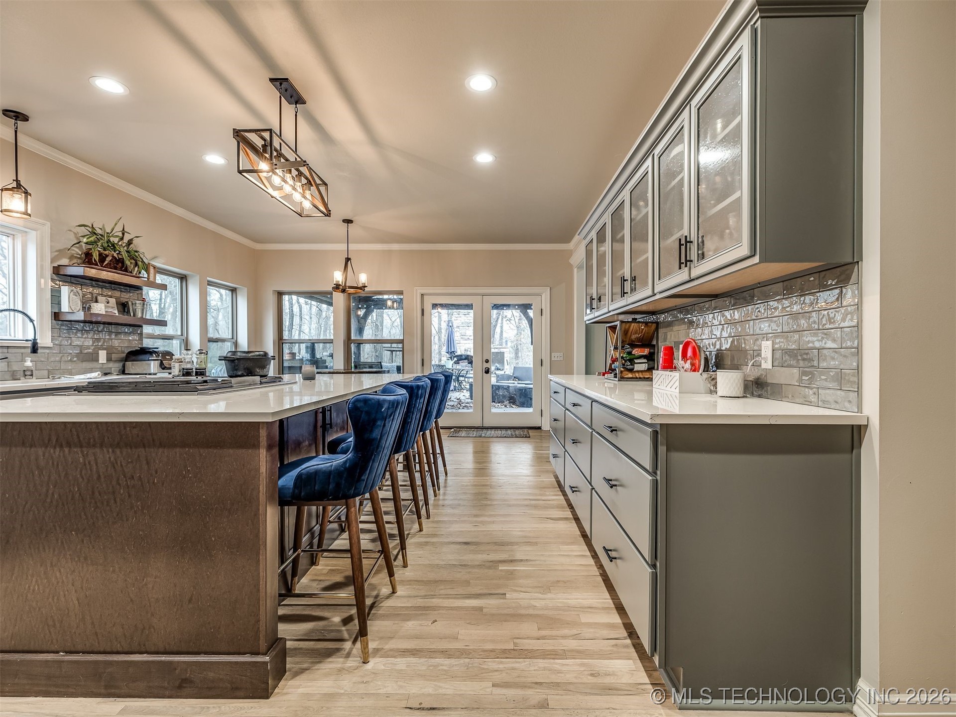 6301 S 5th Avenue Property Photo 24