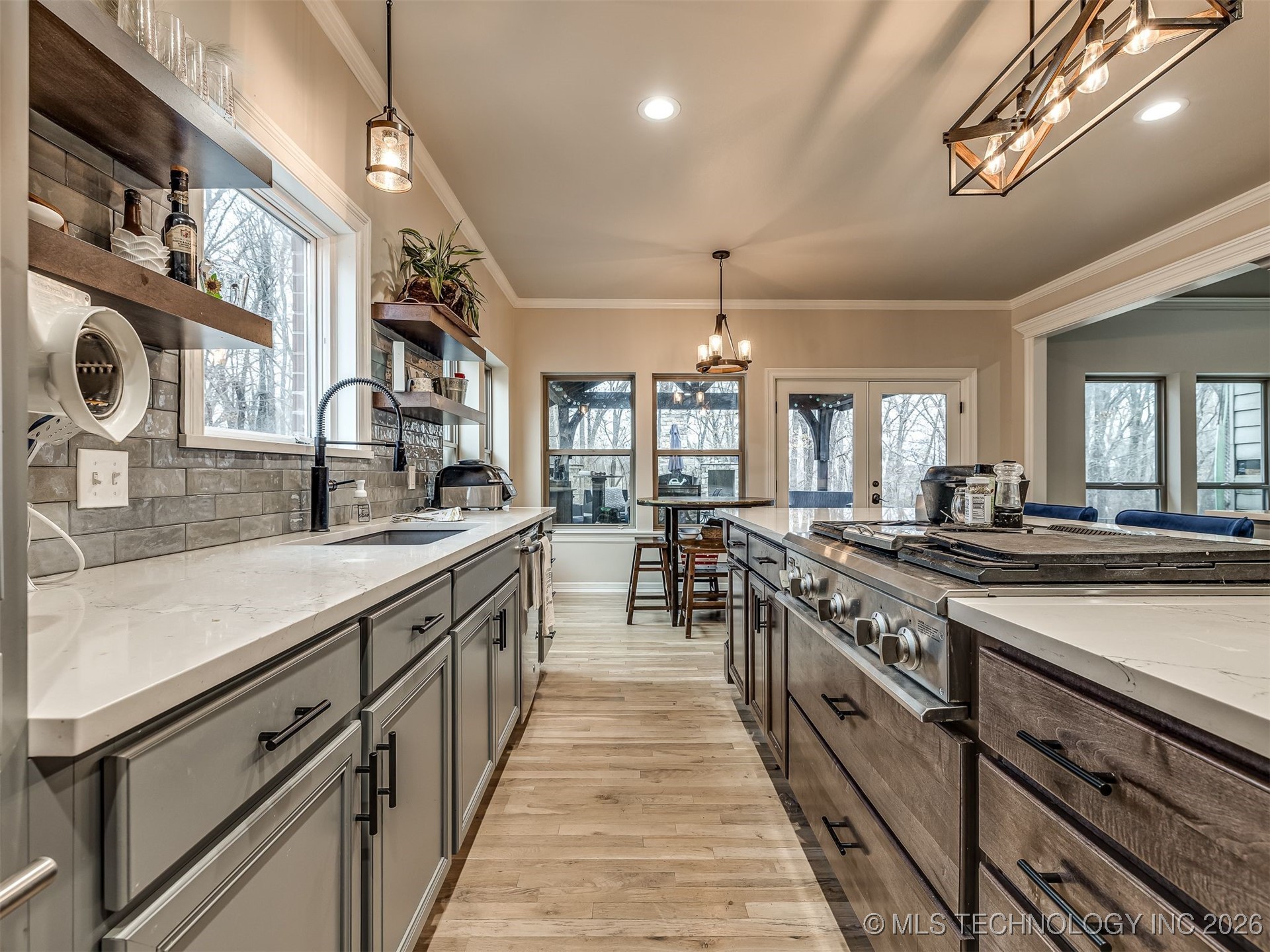 6301 S 5th Avenue Property Photo 28