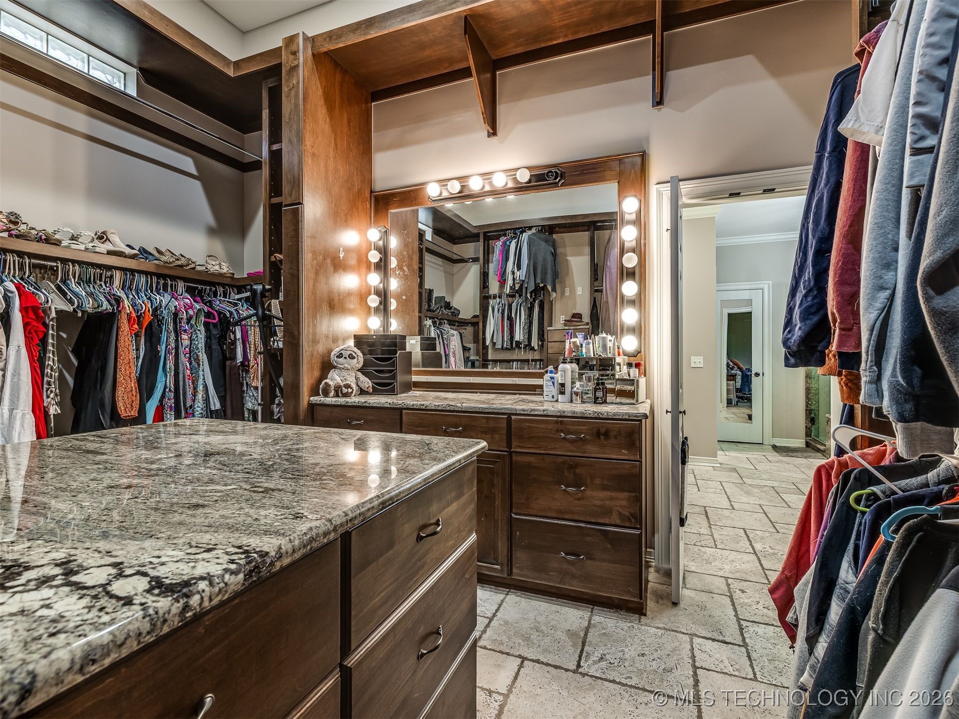 6301 S 5th Avenue Property Photo 46