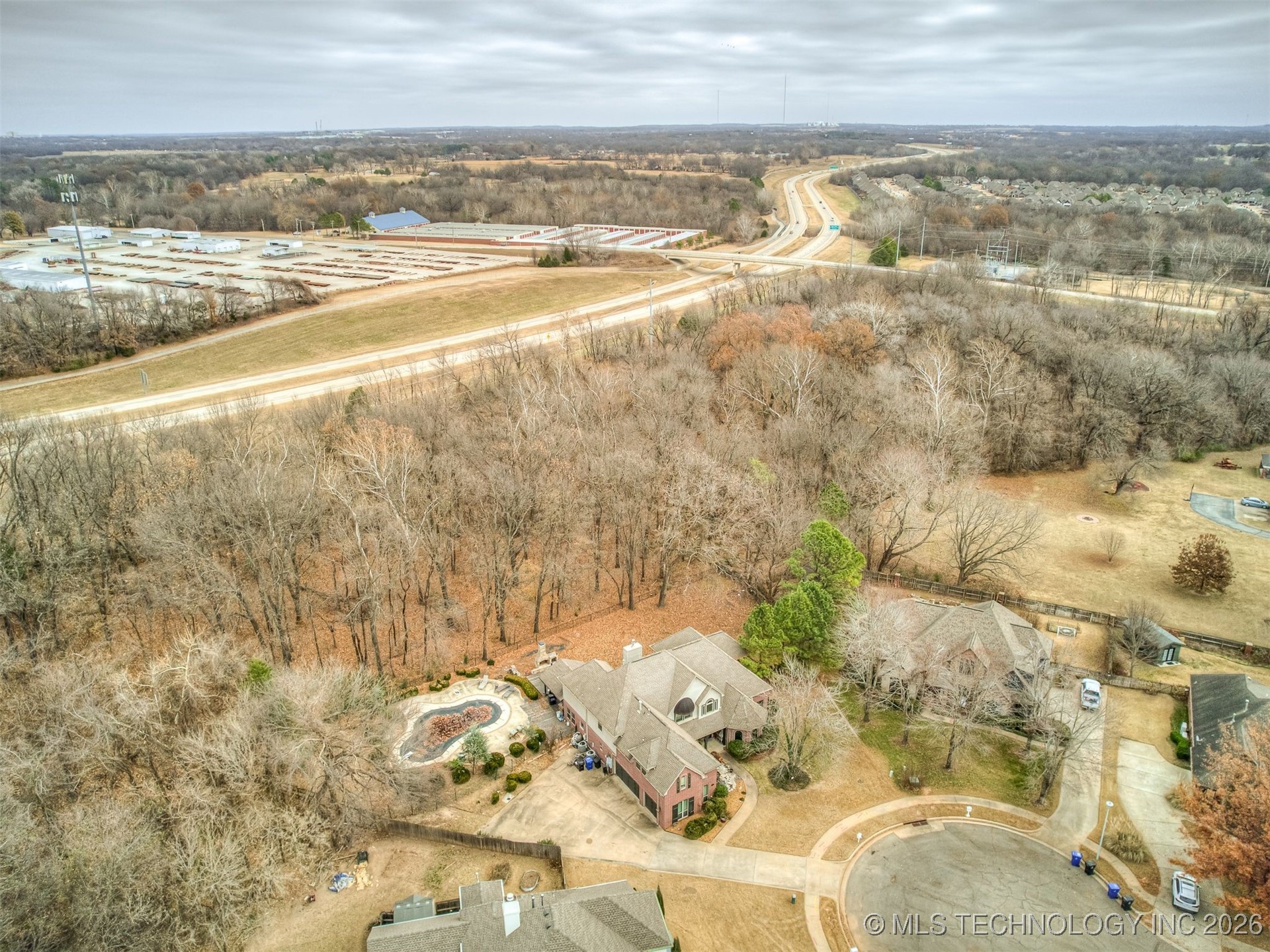 6301 S 5th Avenue Property Photo 92