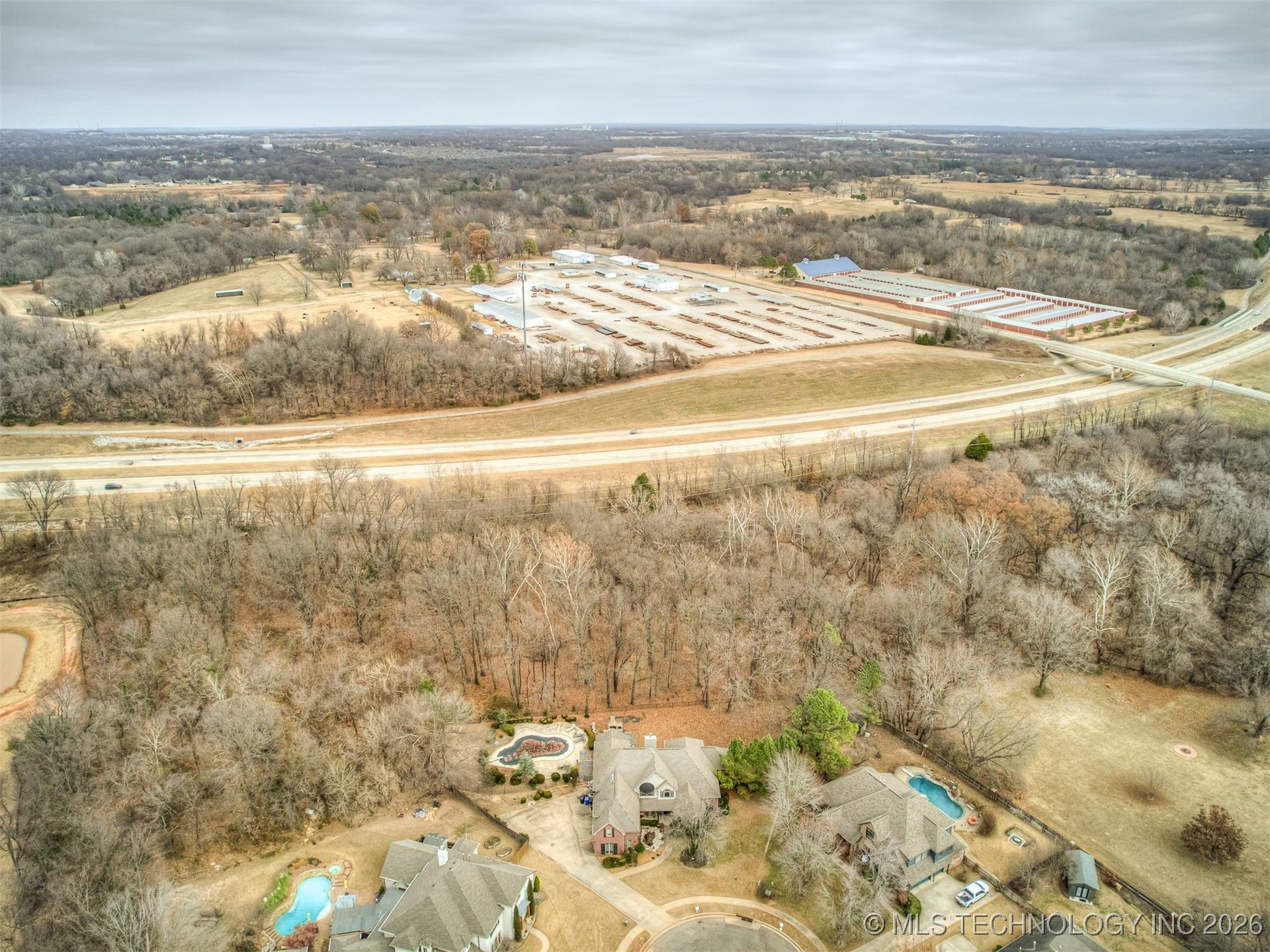 6301 S 5th Avenue Property Photo 96