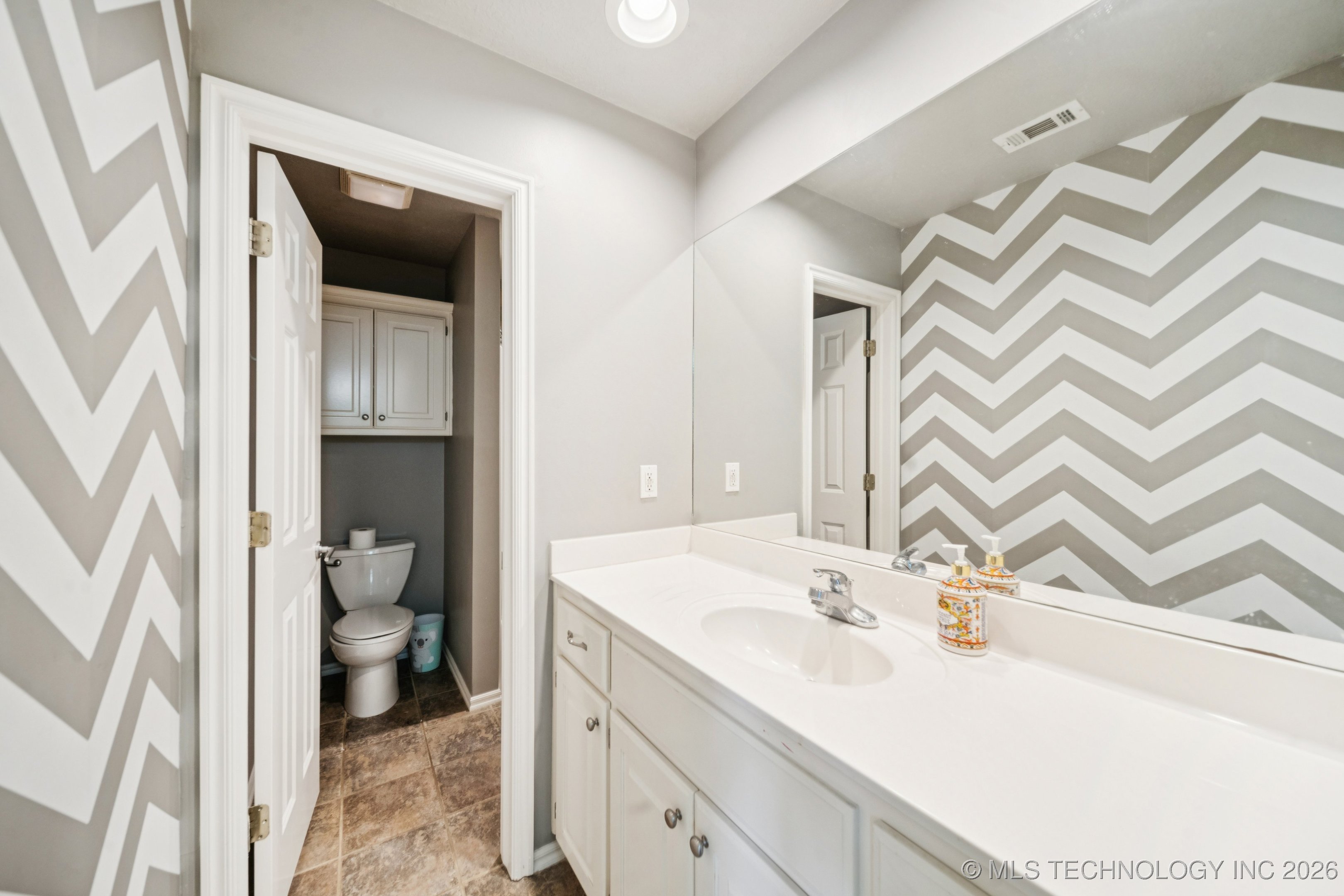 6510 E 83rd Place Property Photo 22