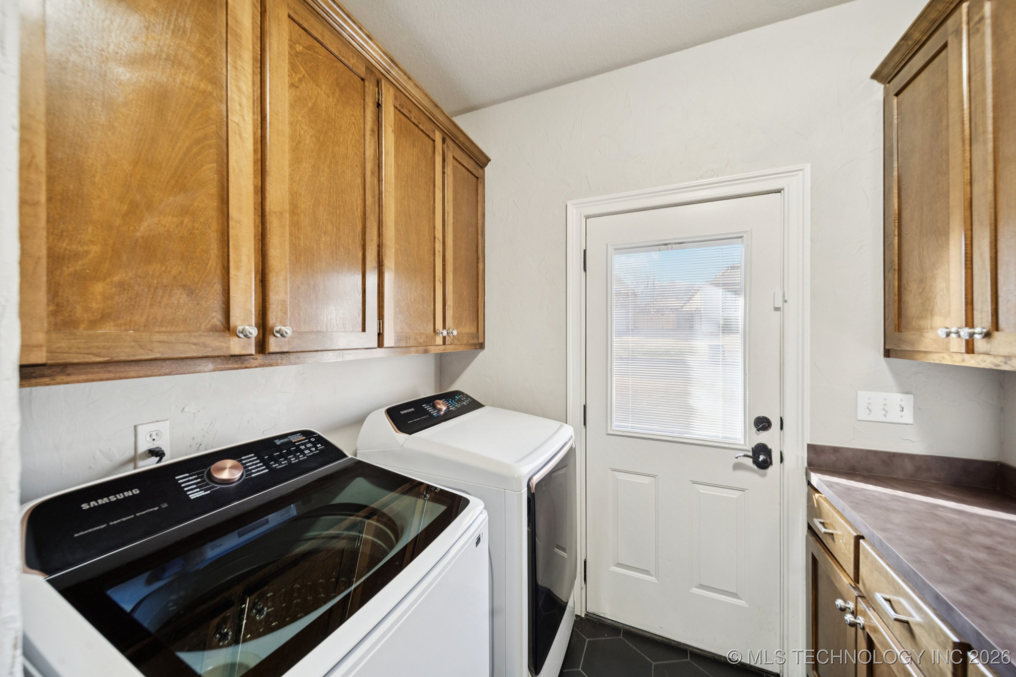 6510 E 83rd Place Property Photo 37