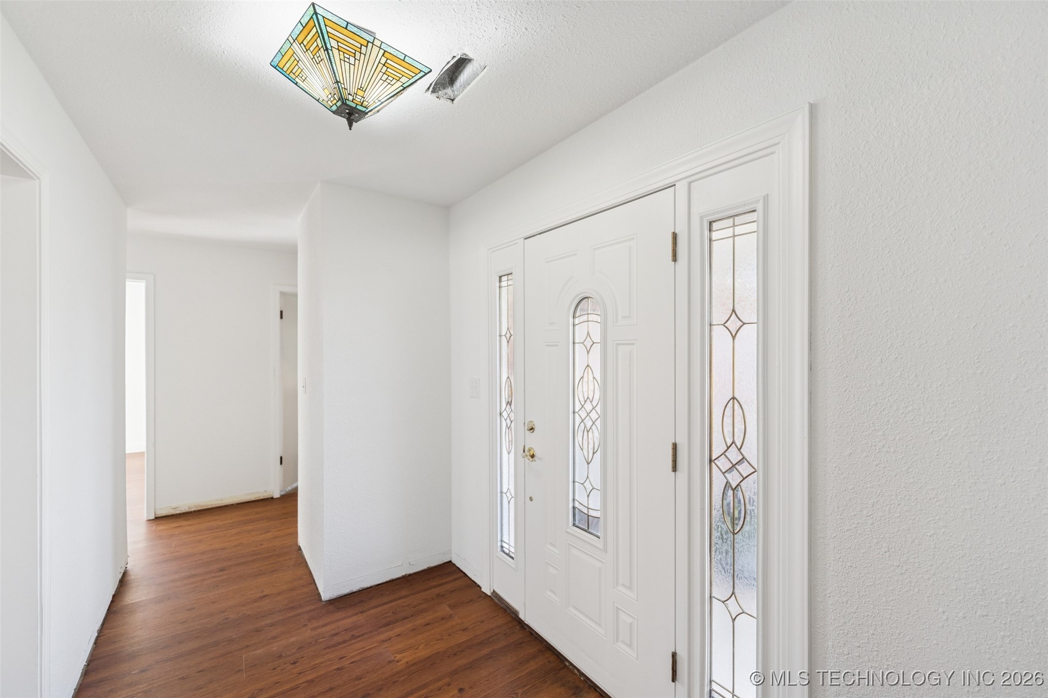 612 Westwood Drive Property Photo 8