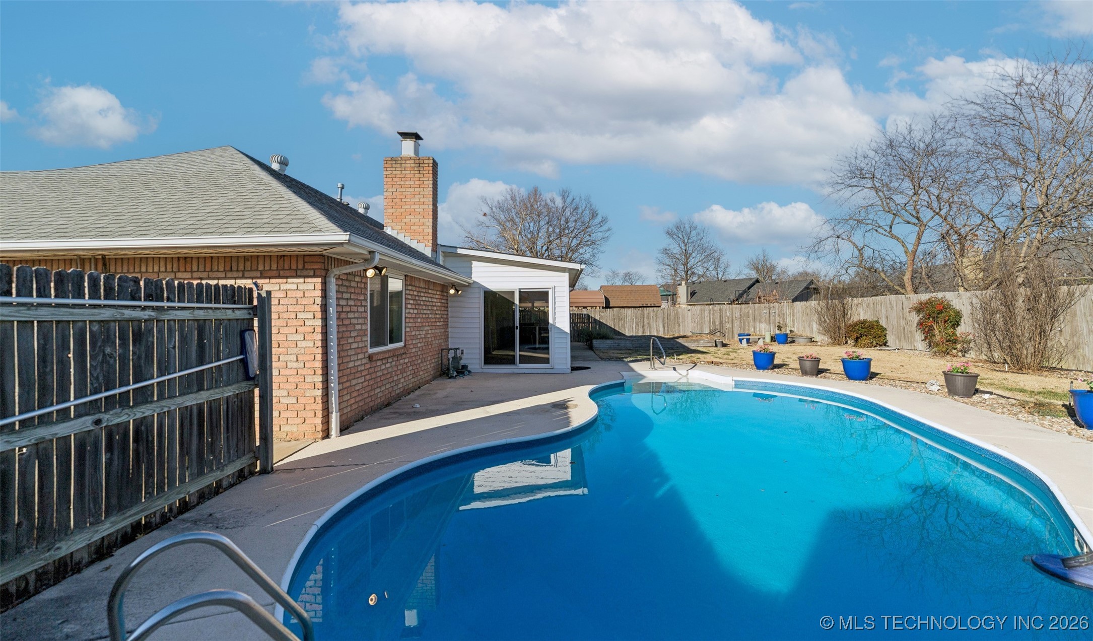 612 Westwood Drive Property Photo 26