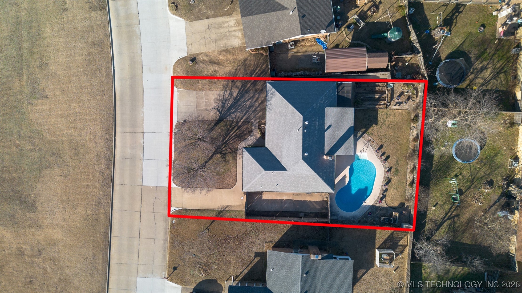 612 Westwood Drive Property Photo 31