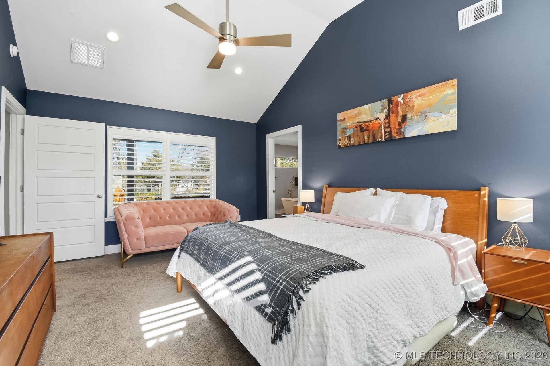 2205 S Florence Avenue Property Photo 22