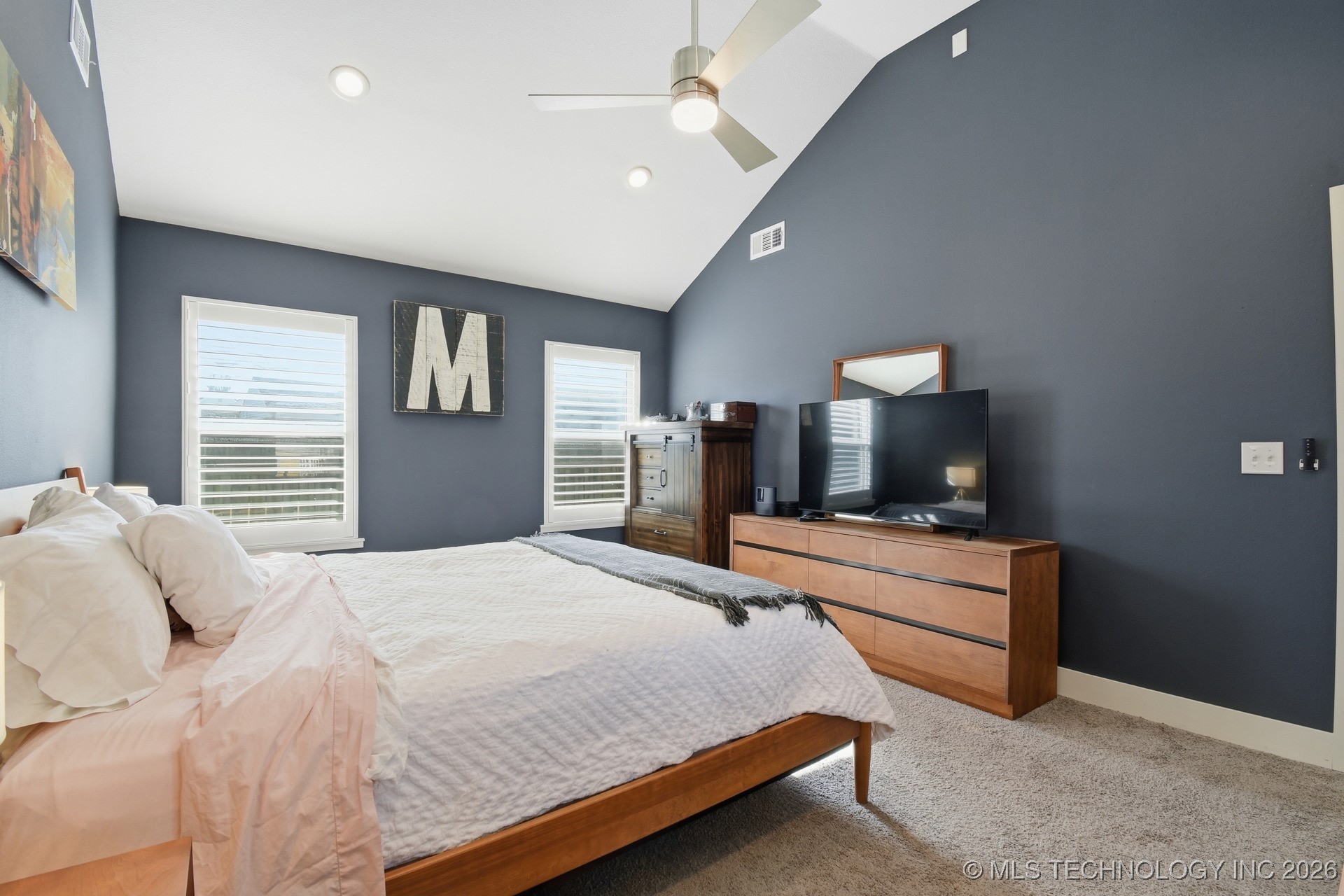 2205 S Florence Avenue Property Photo 23