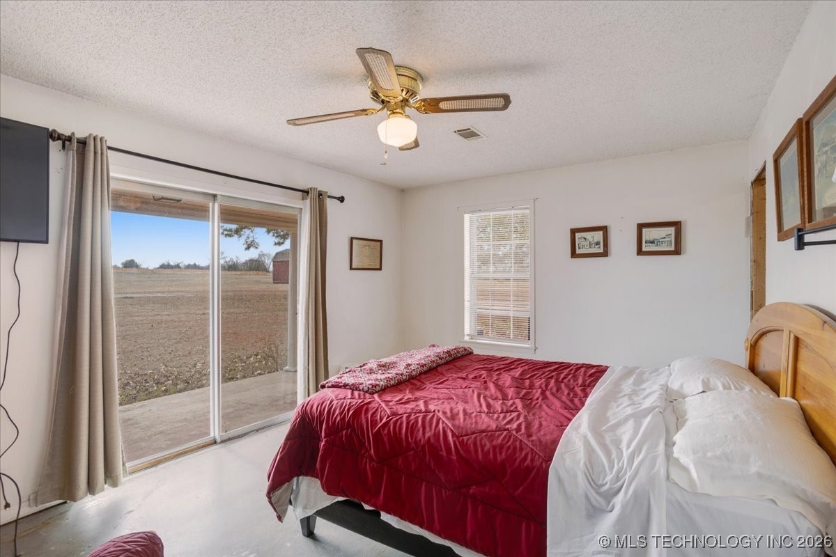 2276 State Route 70 E Property Photo 5