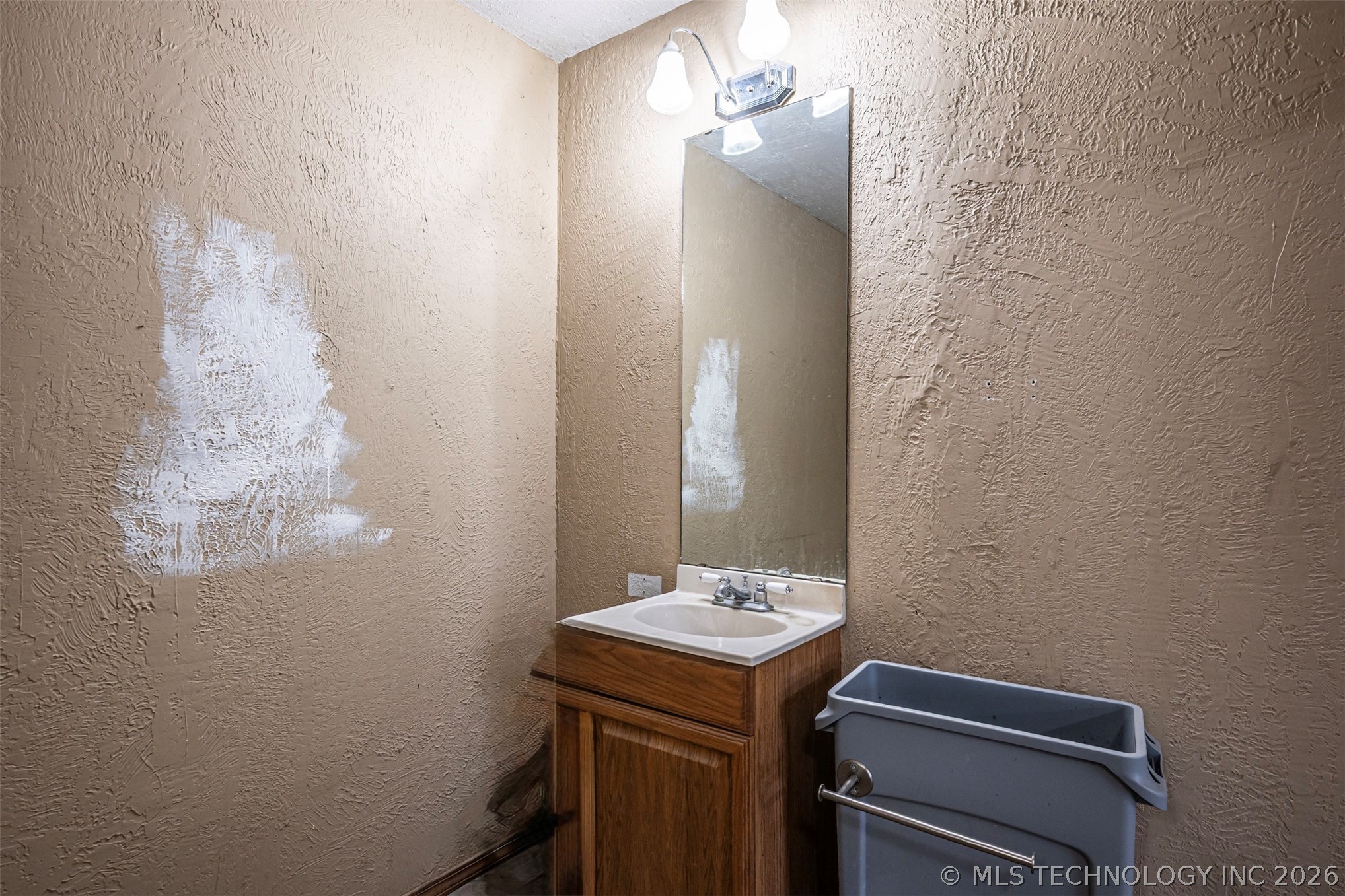 11206 N Broadway Property Photo 18