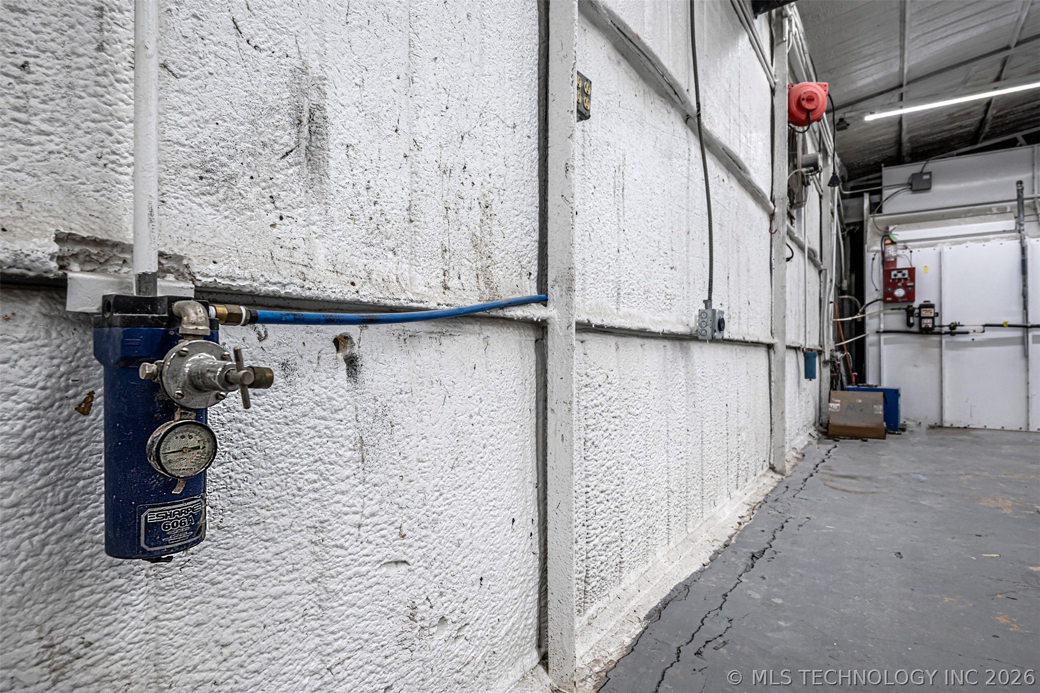 11206 N Broadway Property Photo 25