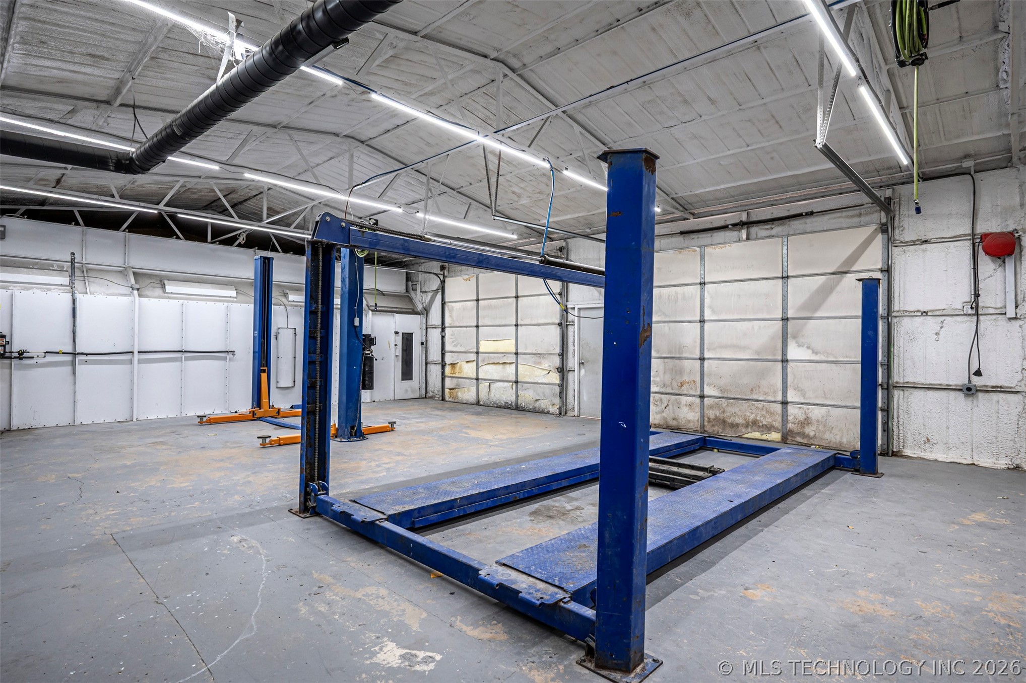 11206 N Broadway Property Photo 26