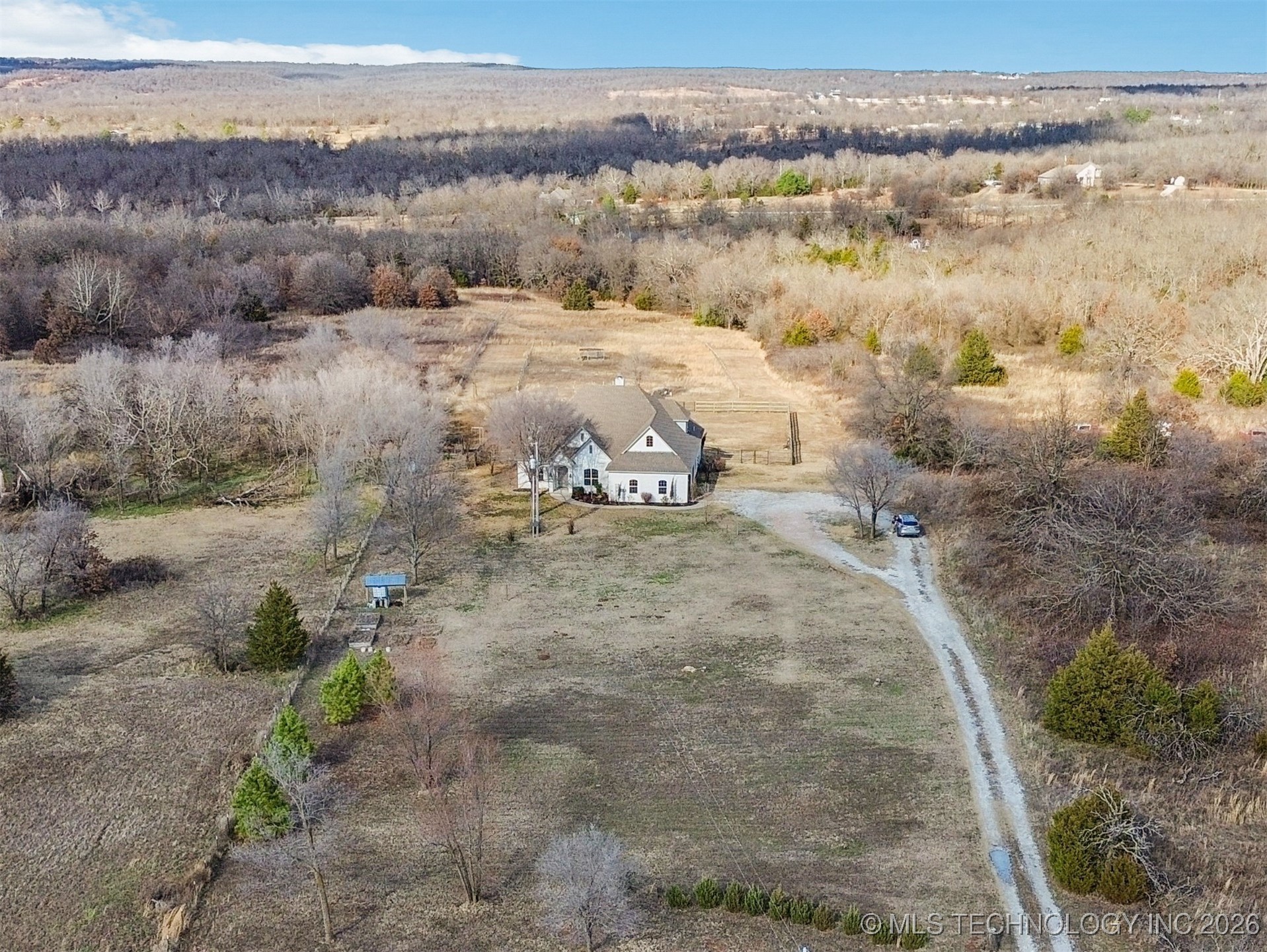 24733 W Old Highway 33 Highway Property Photo 8