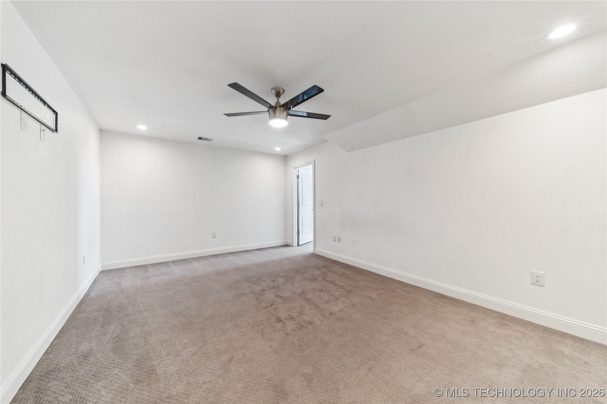 24733 W Old Highway 33 Highway Property Photo 50