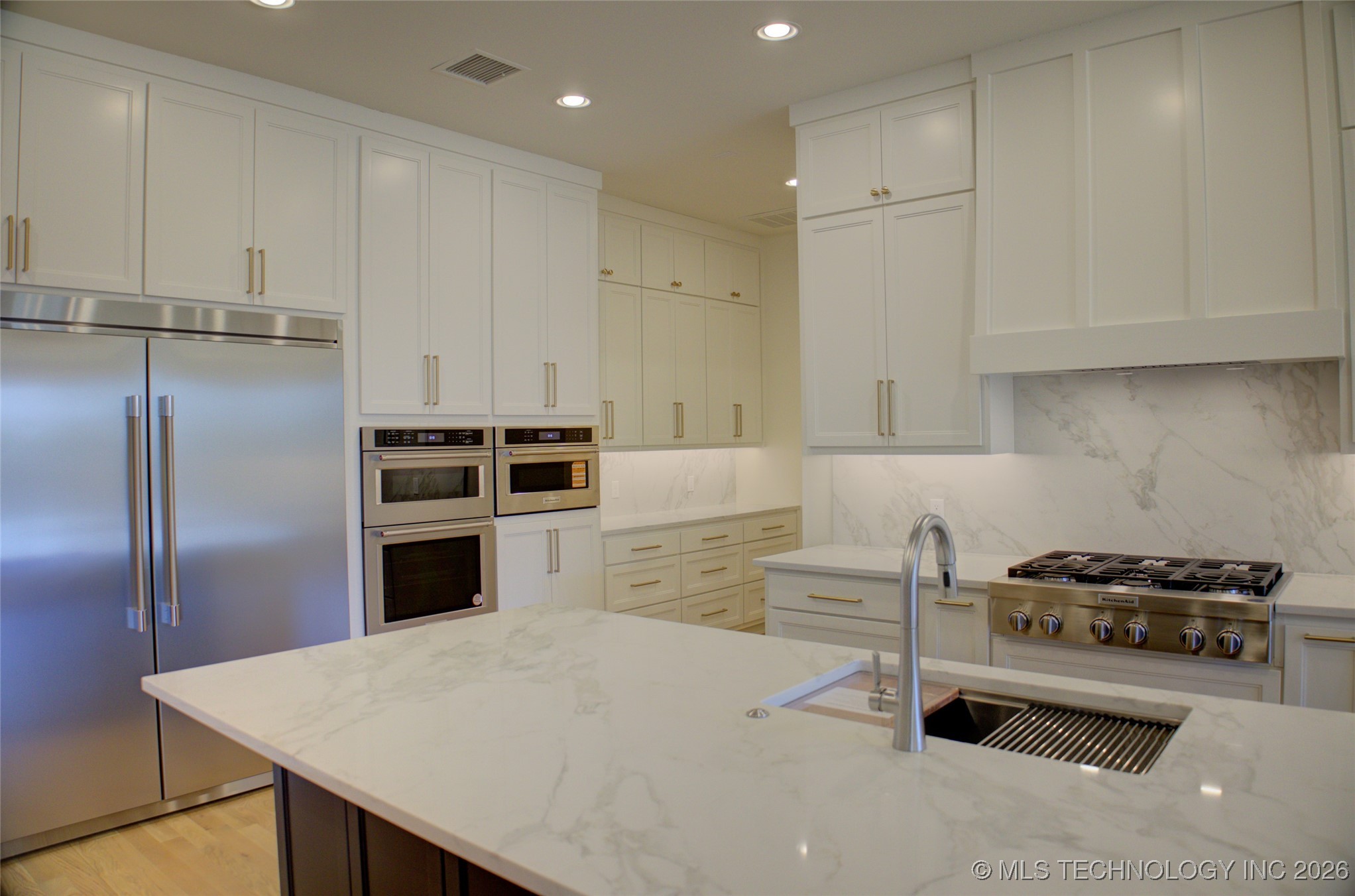 2887 S Gary Avenue Property Photo 17