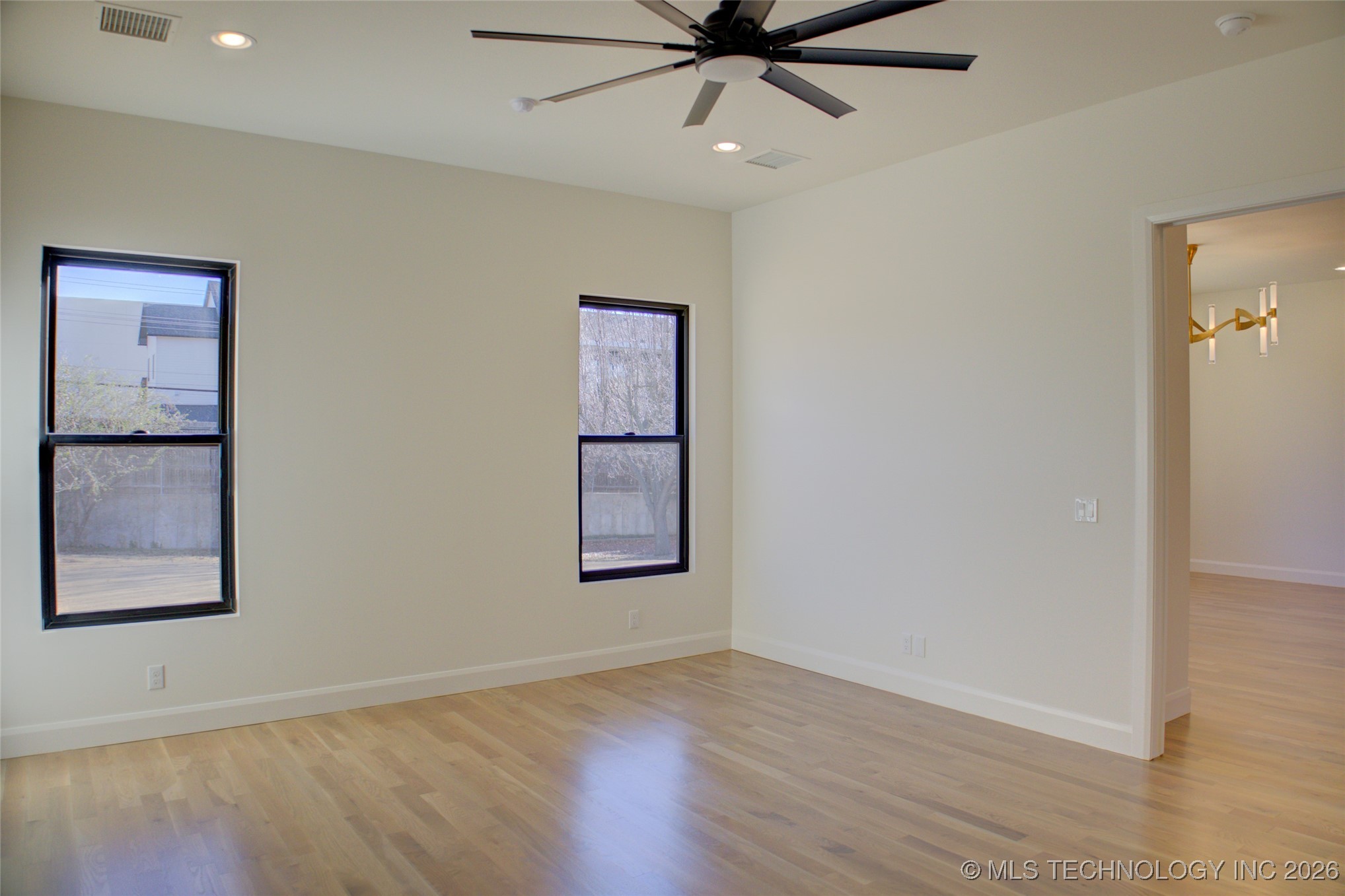 2887 S Gary Avenue Property Photo 30