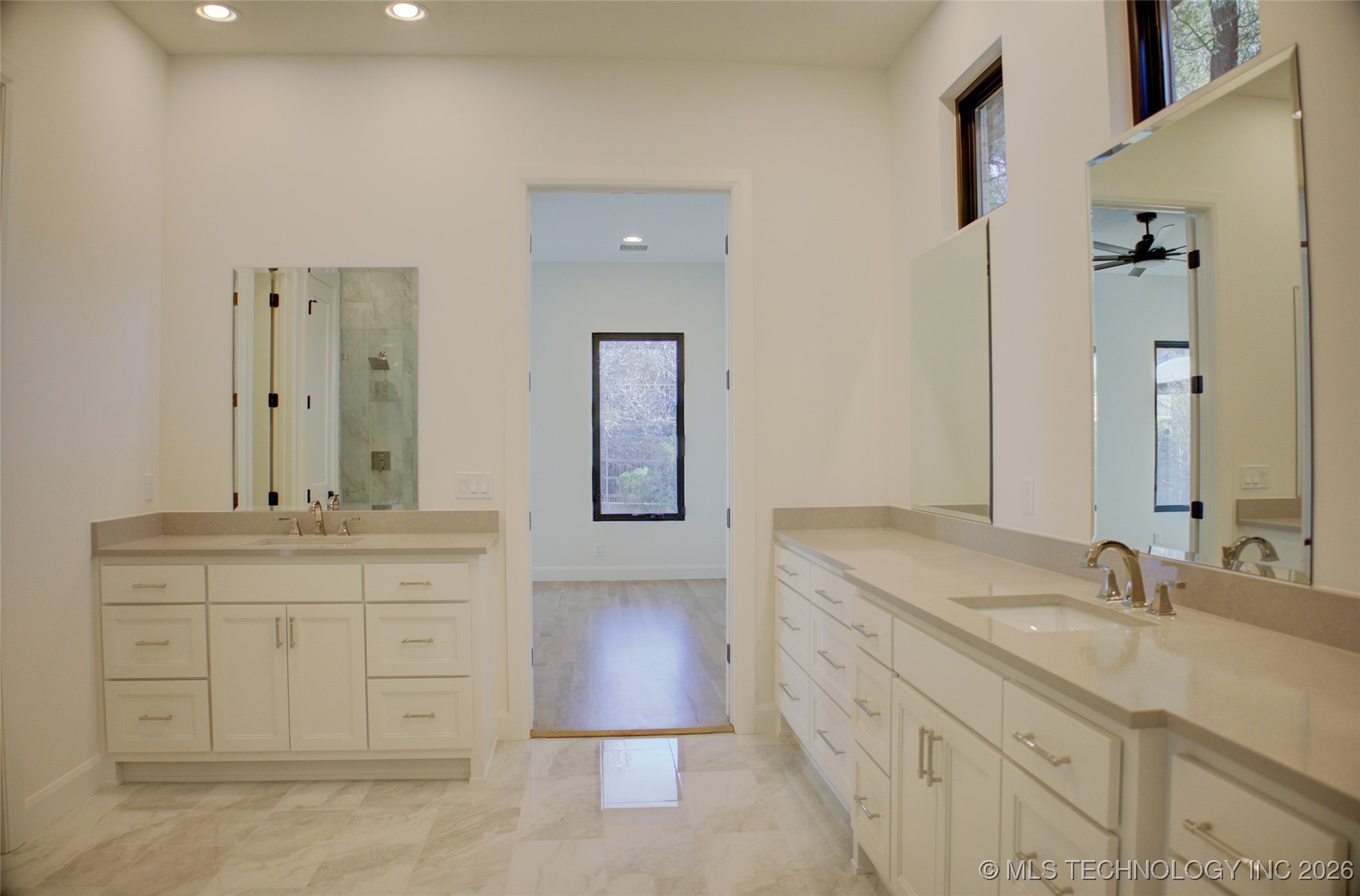 2887 S Gary Avenue Property Photo 41