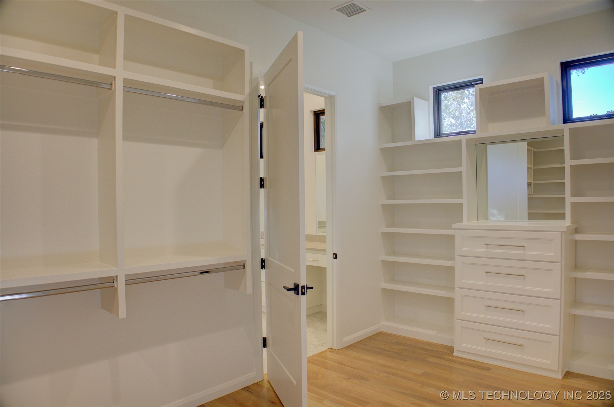 2887 S Gary Avenue Property Photo 44