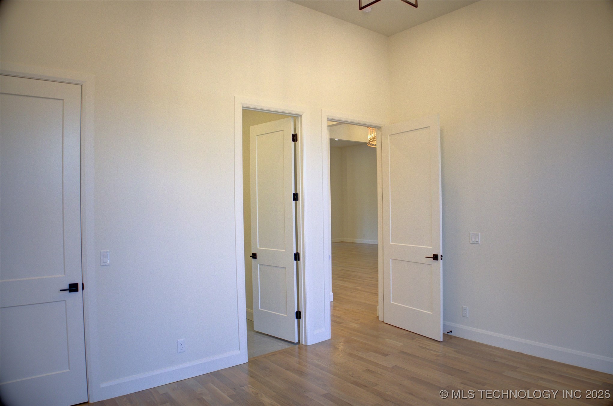 2887 S Gary Avenue Property Photo 50