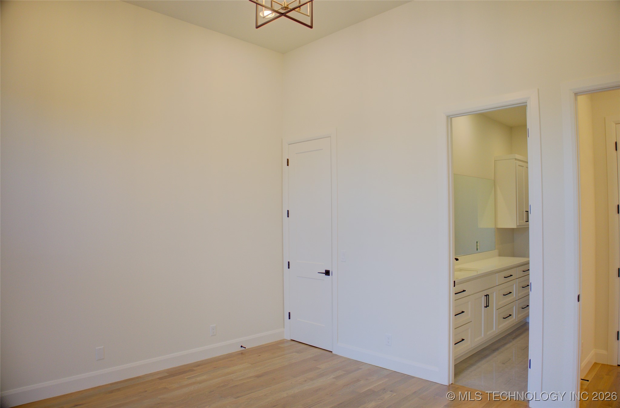 2887 S Gary Avenue Property Photo 51