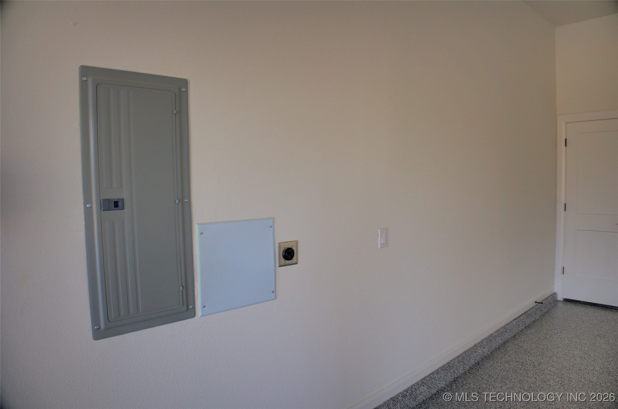 2887 S Gary Avenue Property Photo 69