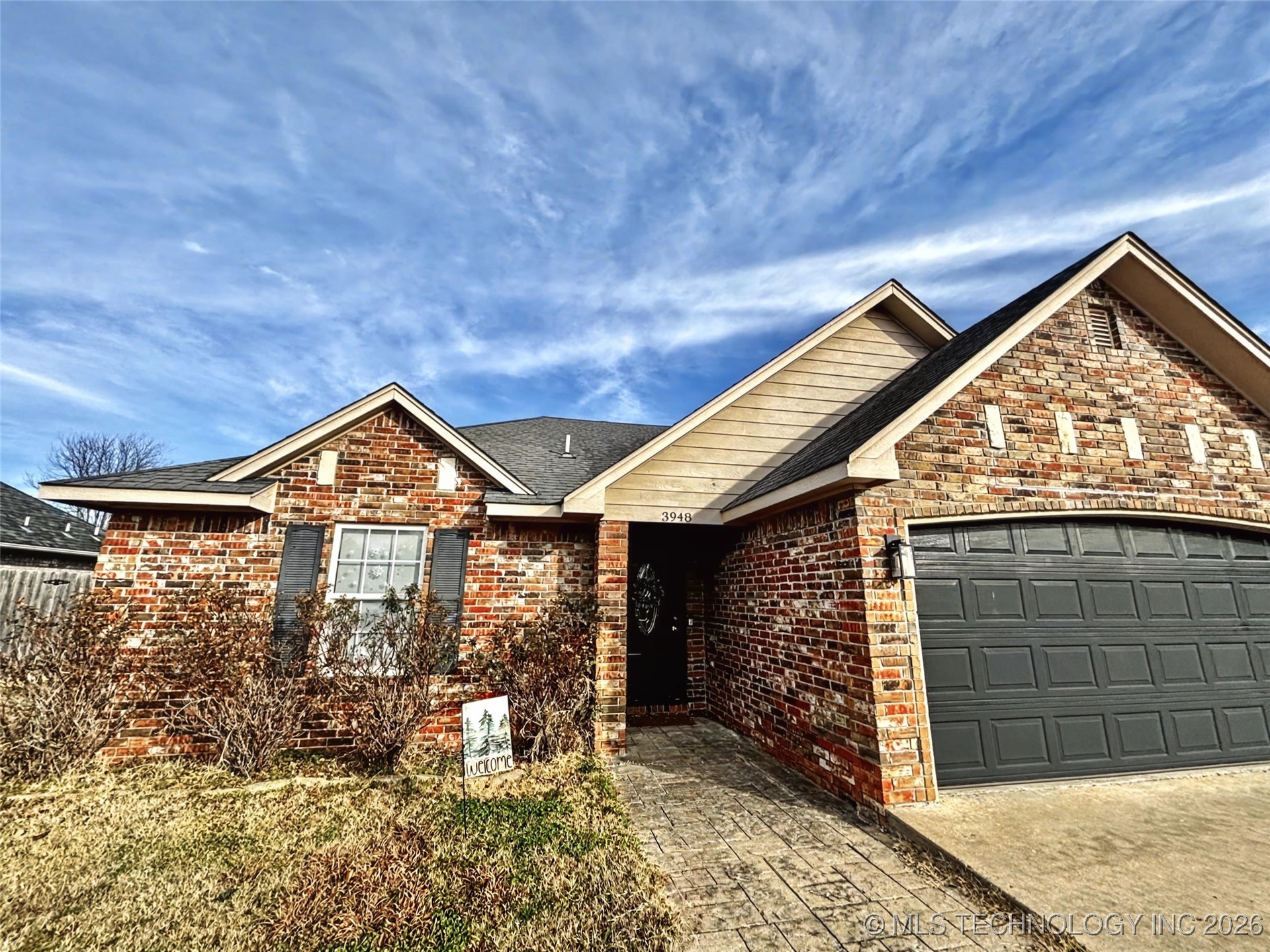 3948 Highland Drive Property Photo 7
