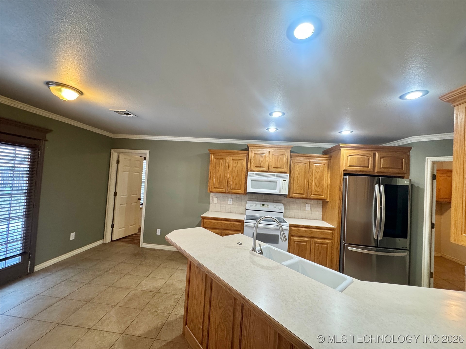 3948 Highland Drive Property Photo 20