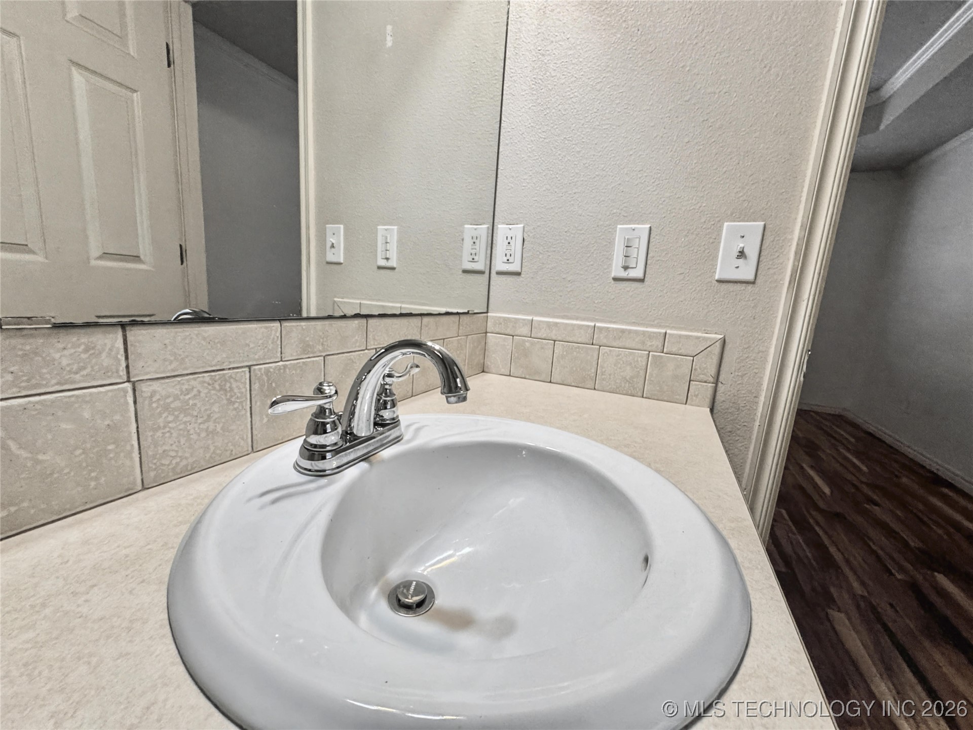 3948 Highland Drive Property Photo 46