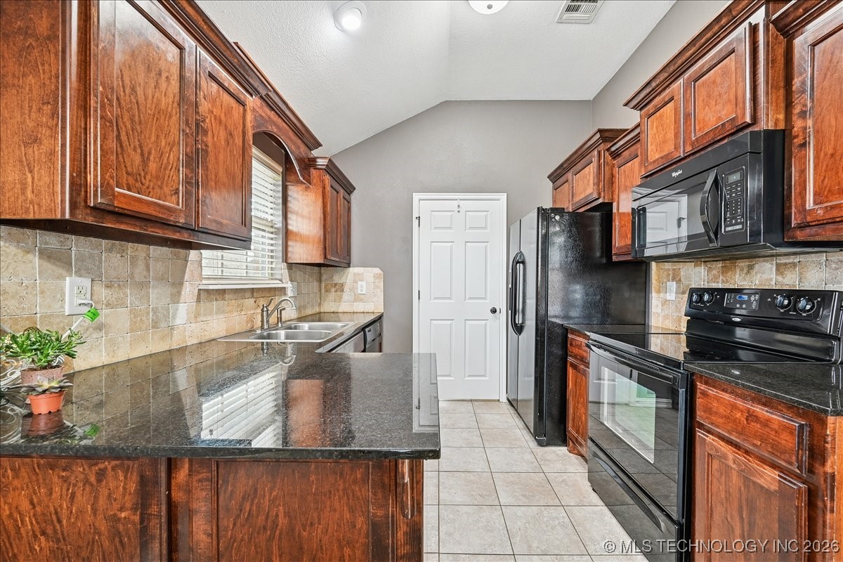 13343 N 131st East Avenue Property Photo 14