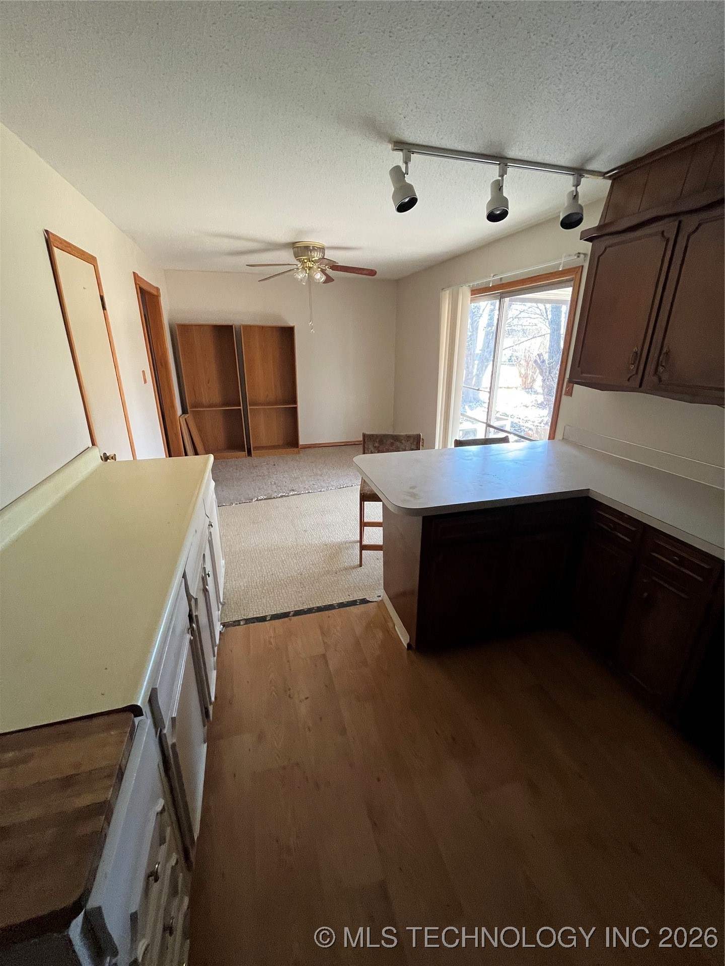 2428 S 124th East Avenue Property Photo 7