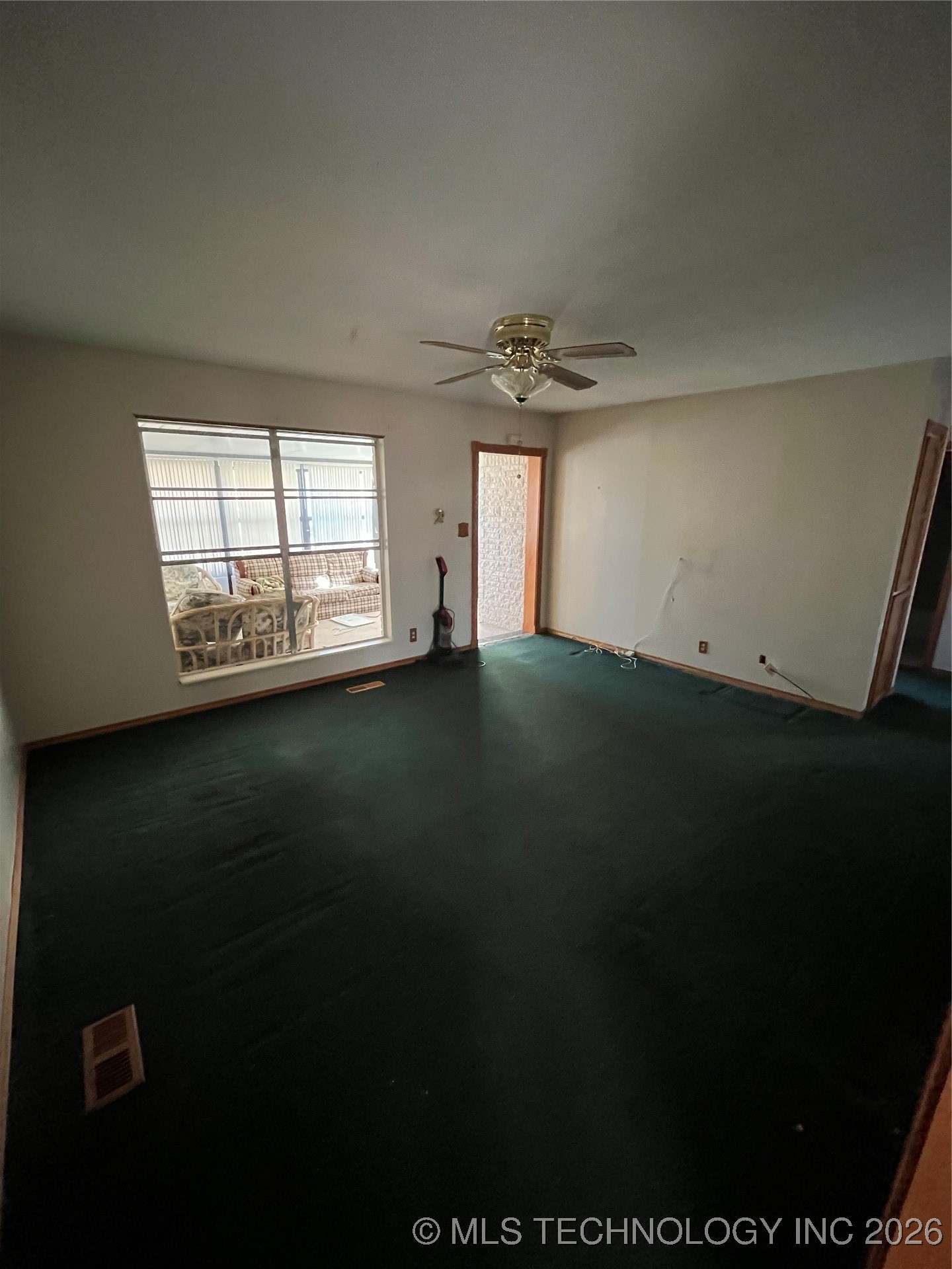 2428 S 124th East Avenue Property Photo 9