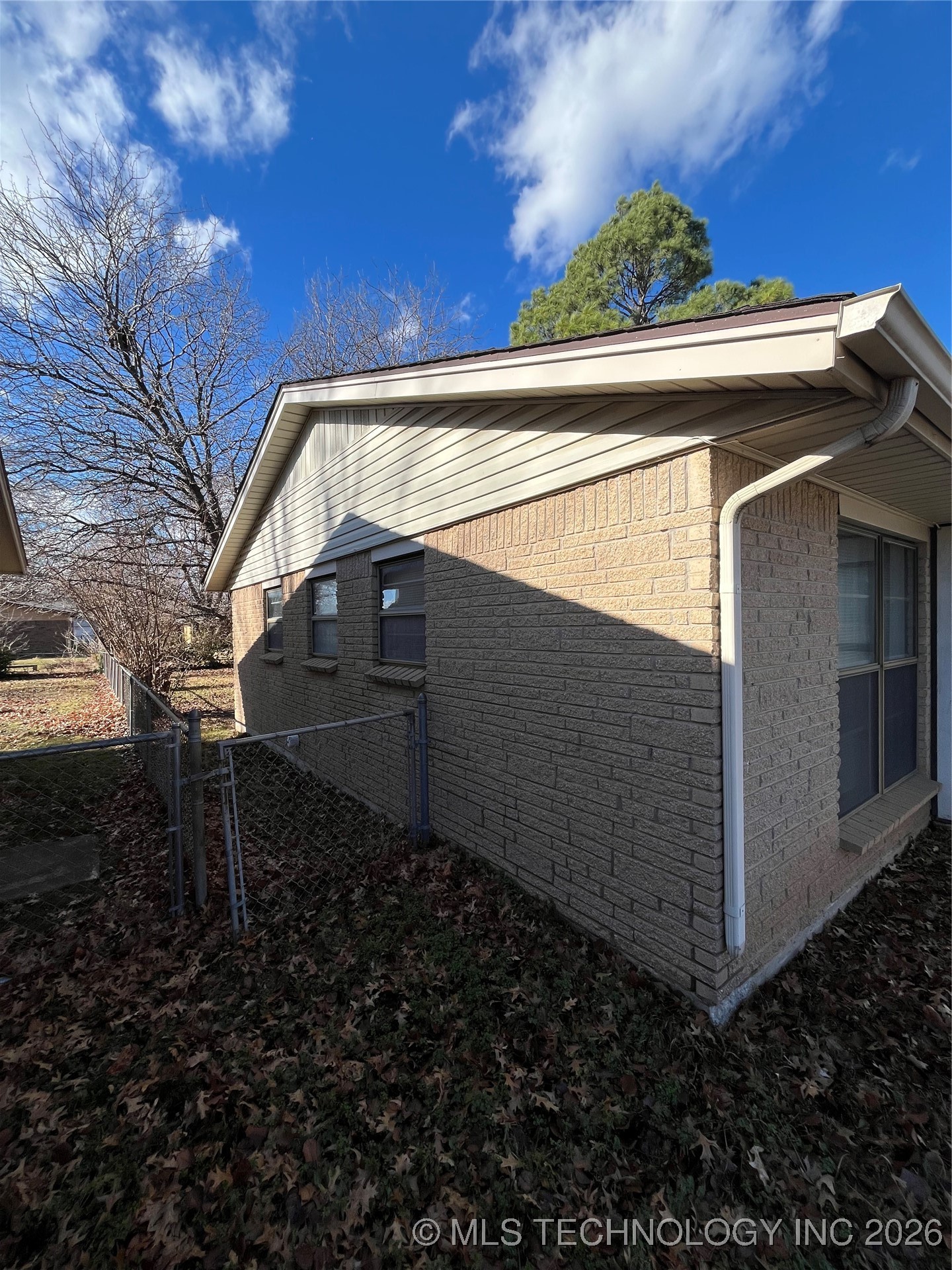 2428 S 124th East Avenue Property Photo 15