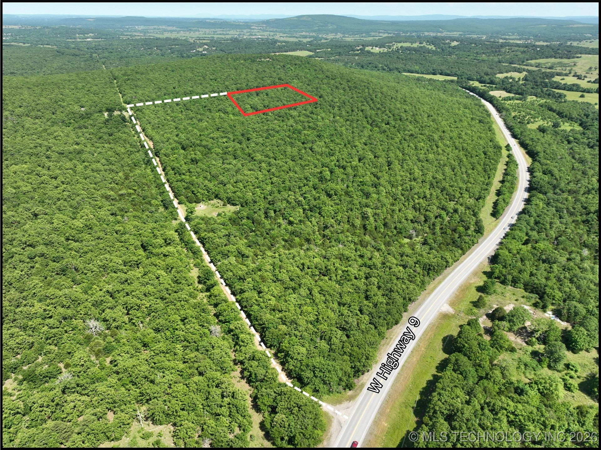 0 1235 Drive Property Photo 8