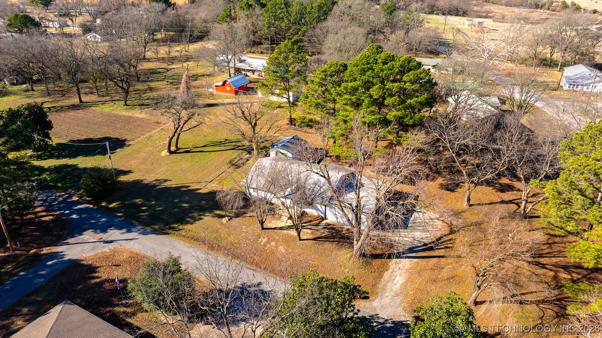 9 N Jerome Property Photo 4