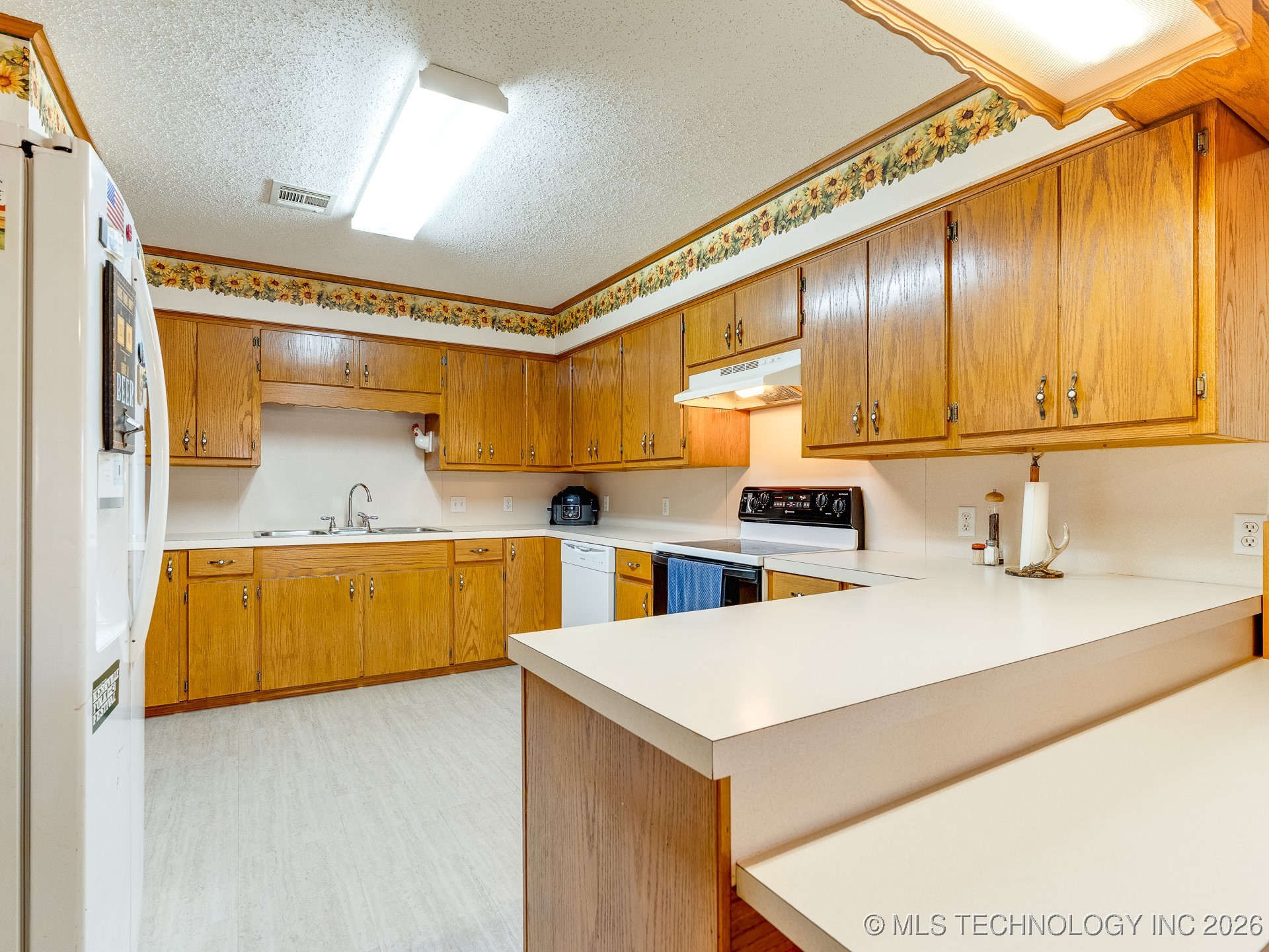 9 N Jerome Property Photo 6