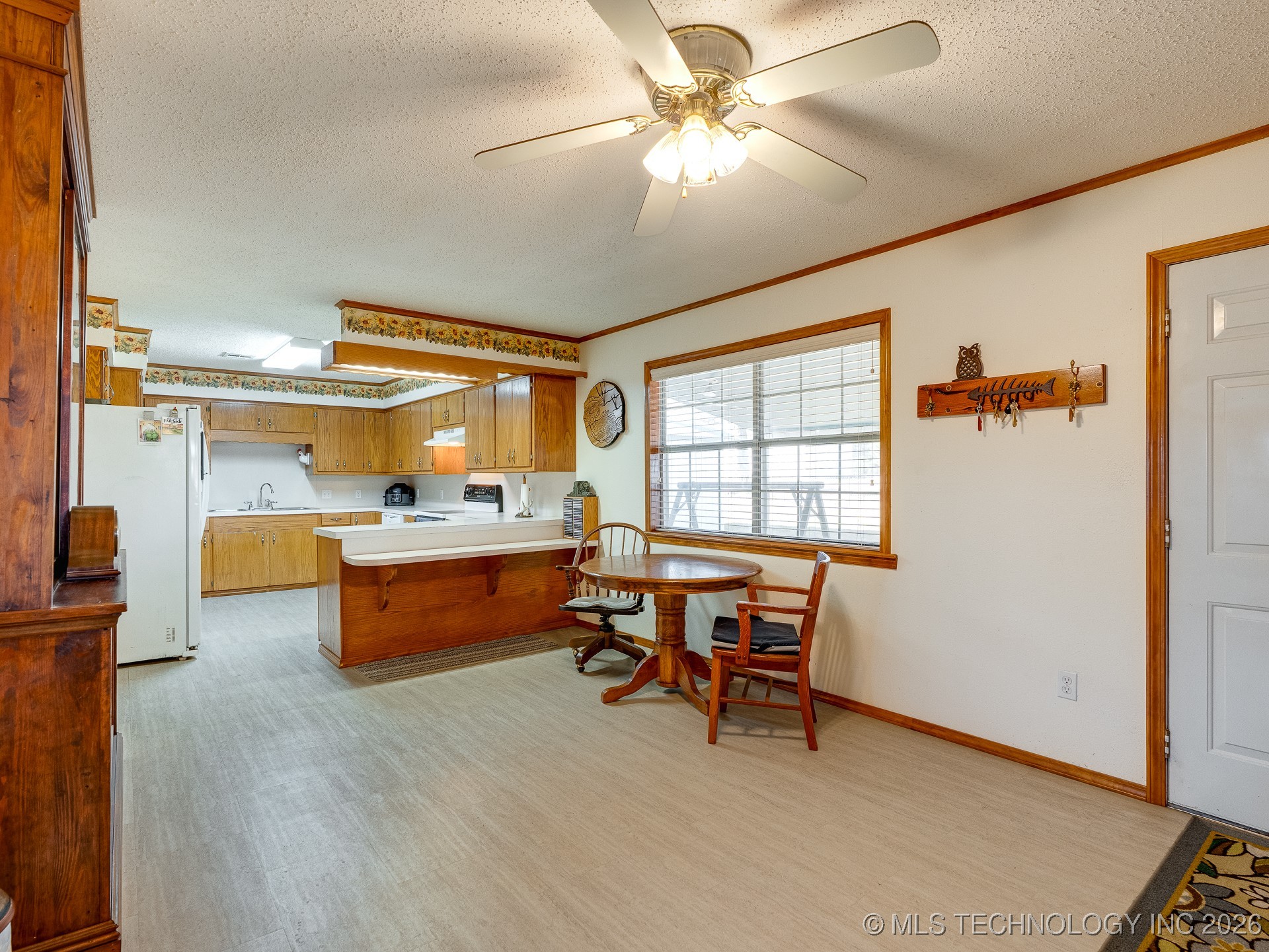 9 N Jerome Property Photo 8