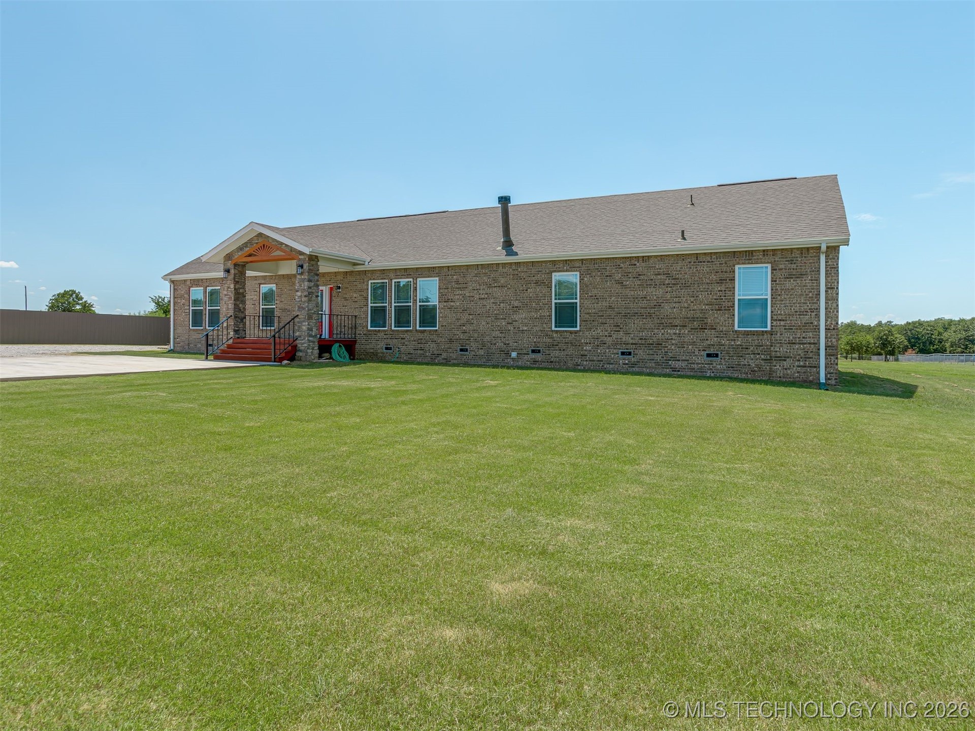 970589 Hwy 18 Highway Property Photo 3