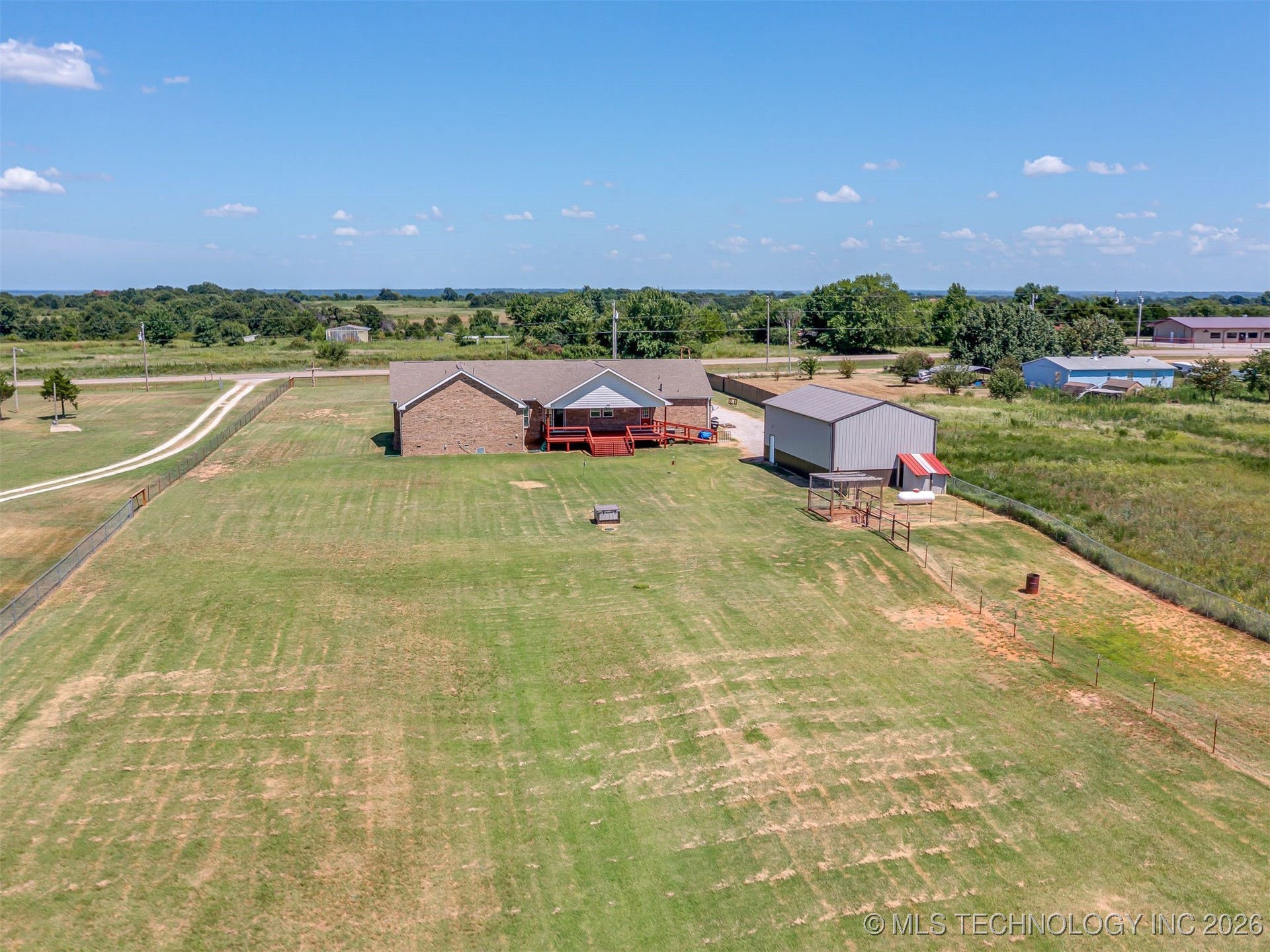 970589 Hwy 18 Highway Property Photo 69