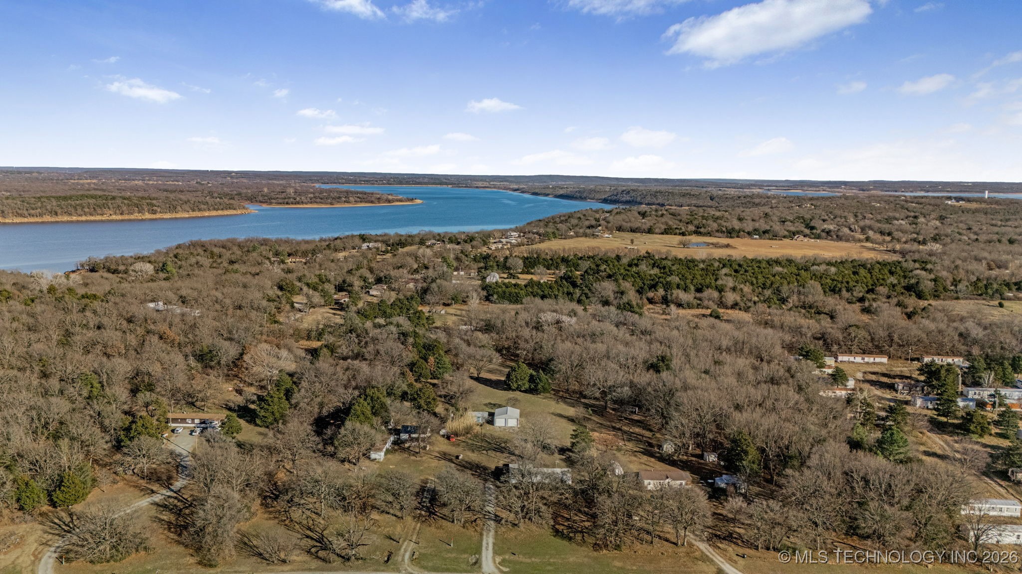 1891 N Lewis Lane Property Photo 4