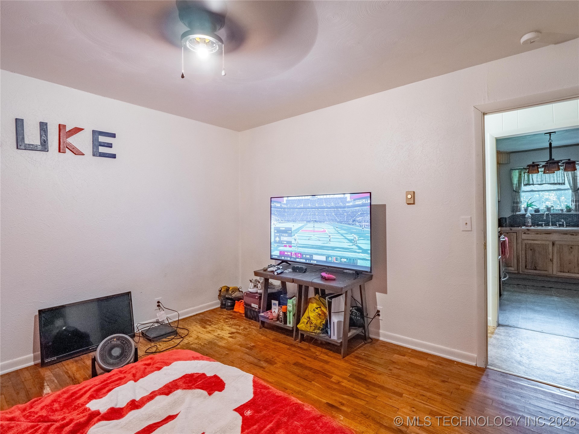 809 Carbon Avenue Property Photo 25