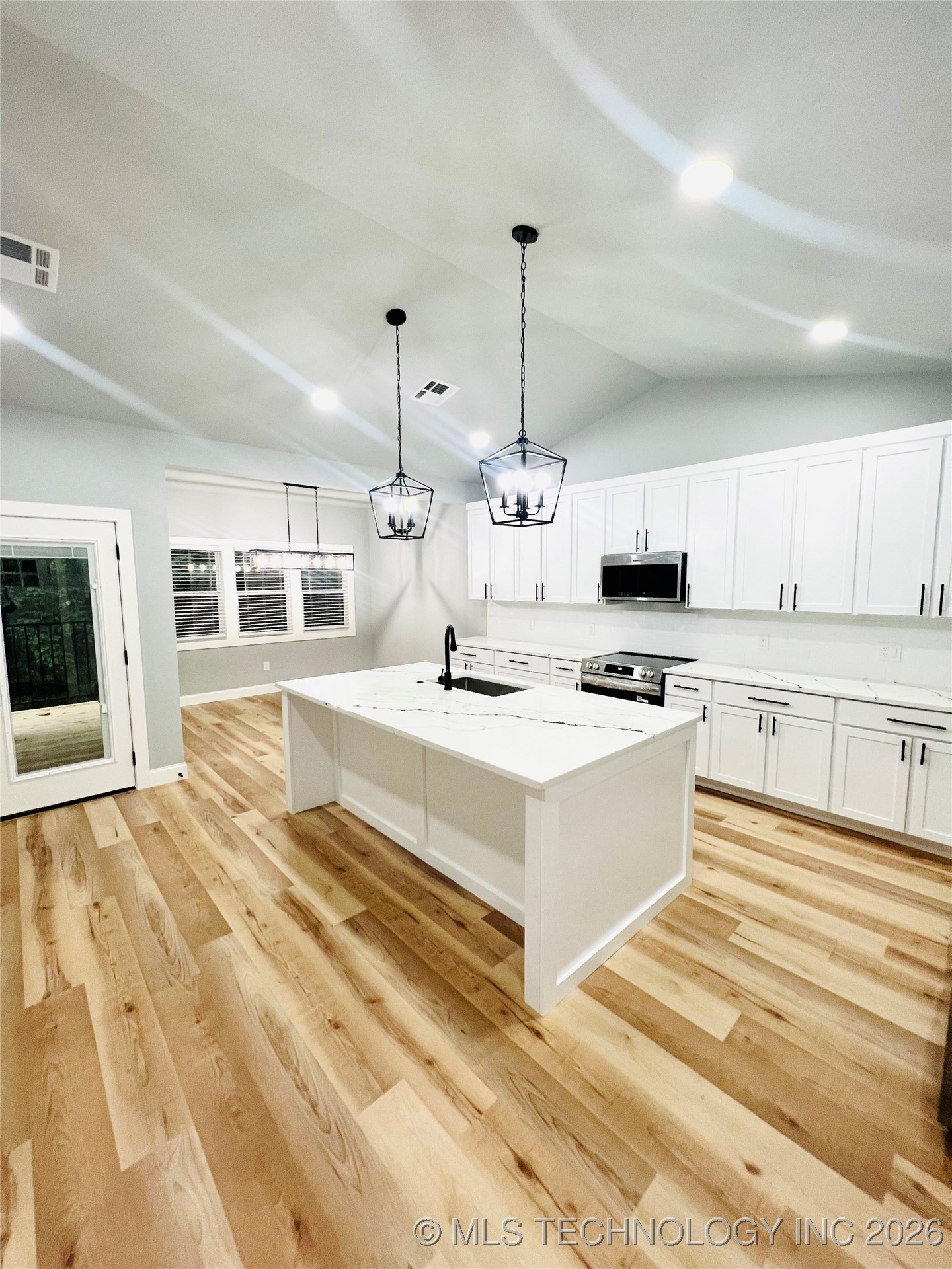 4 Tulsa Drive Property Photo 6