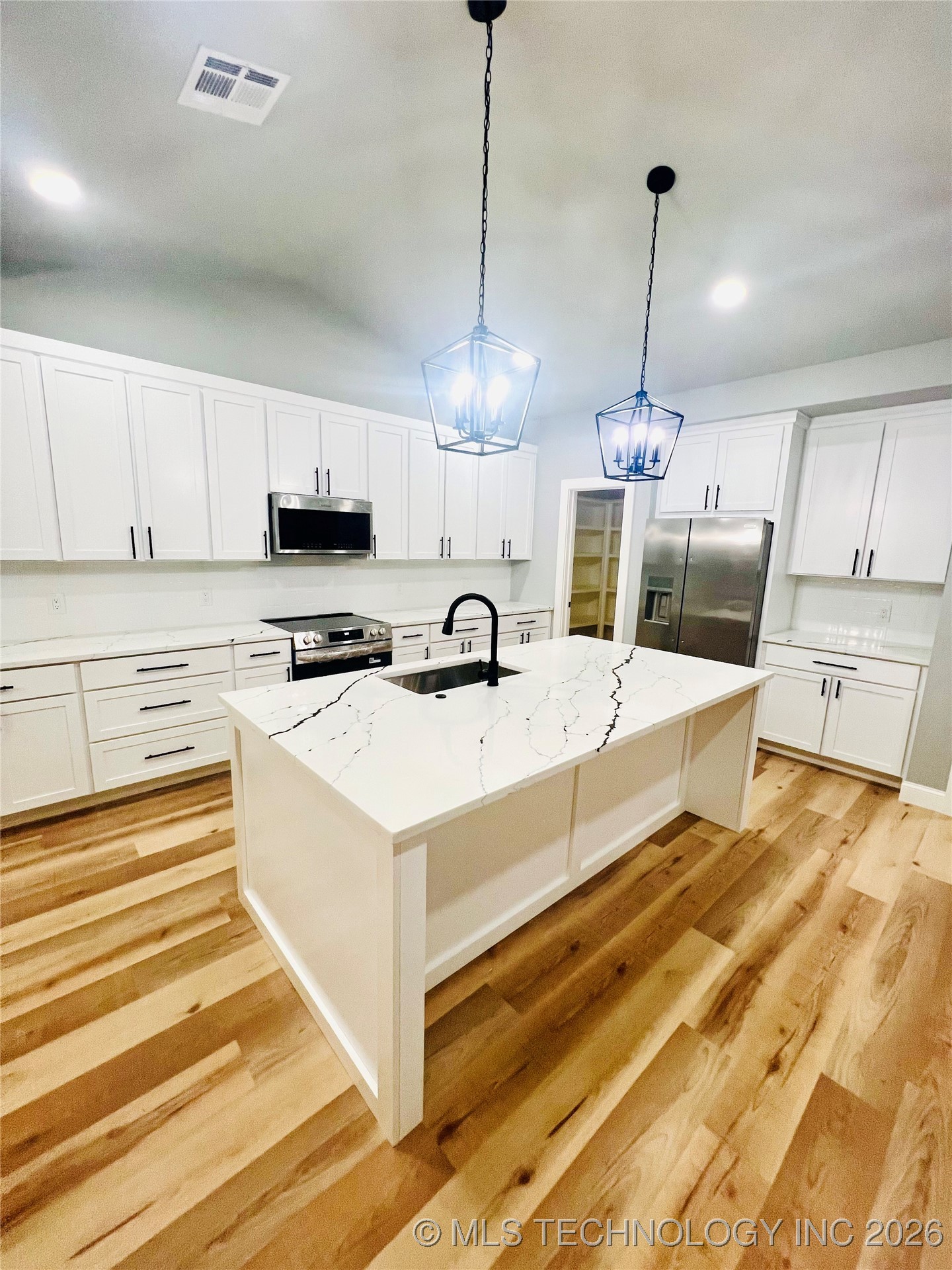 4 Tulsa Drive Property Photo 9